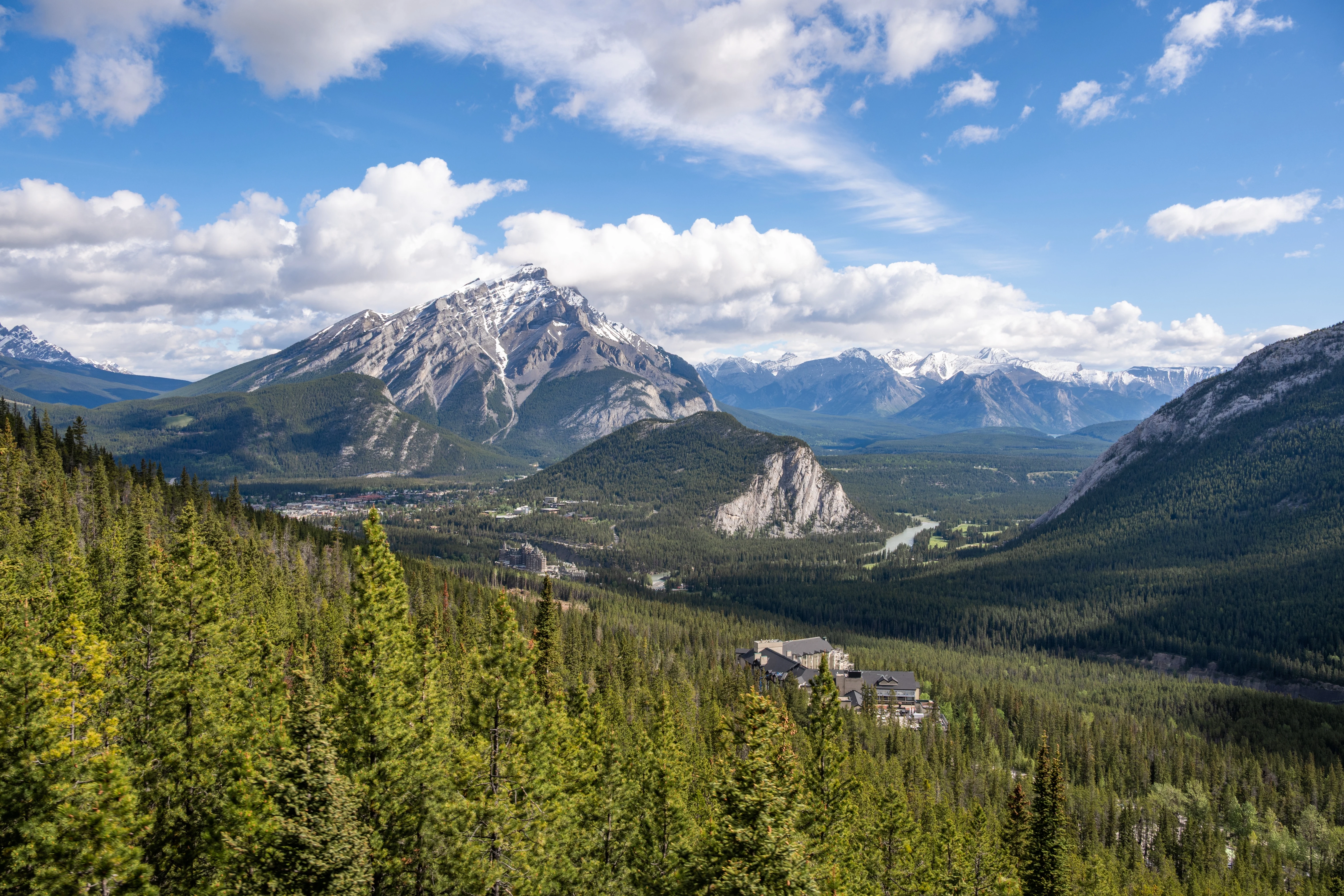 ���ɽ�Ѷ���������①�����䲻�ࡤ���Ѷ��ɳǱ� ����ͷ� Fairmont Gold Banff Springs
