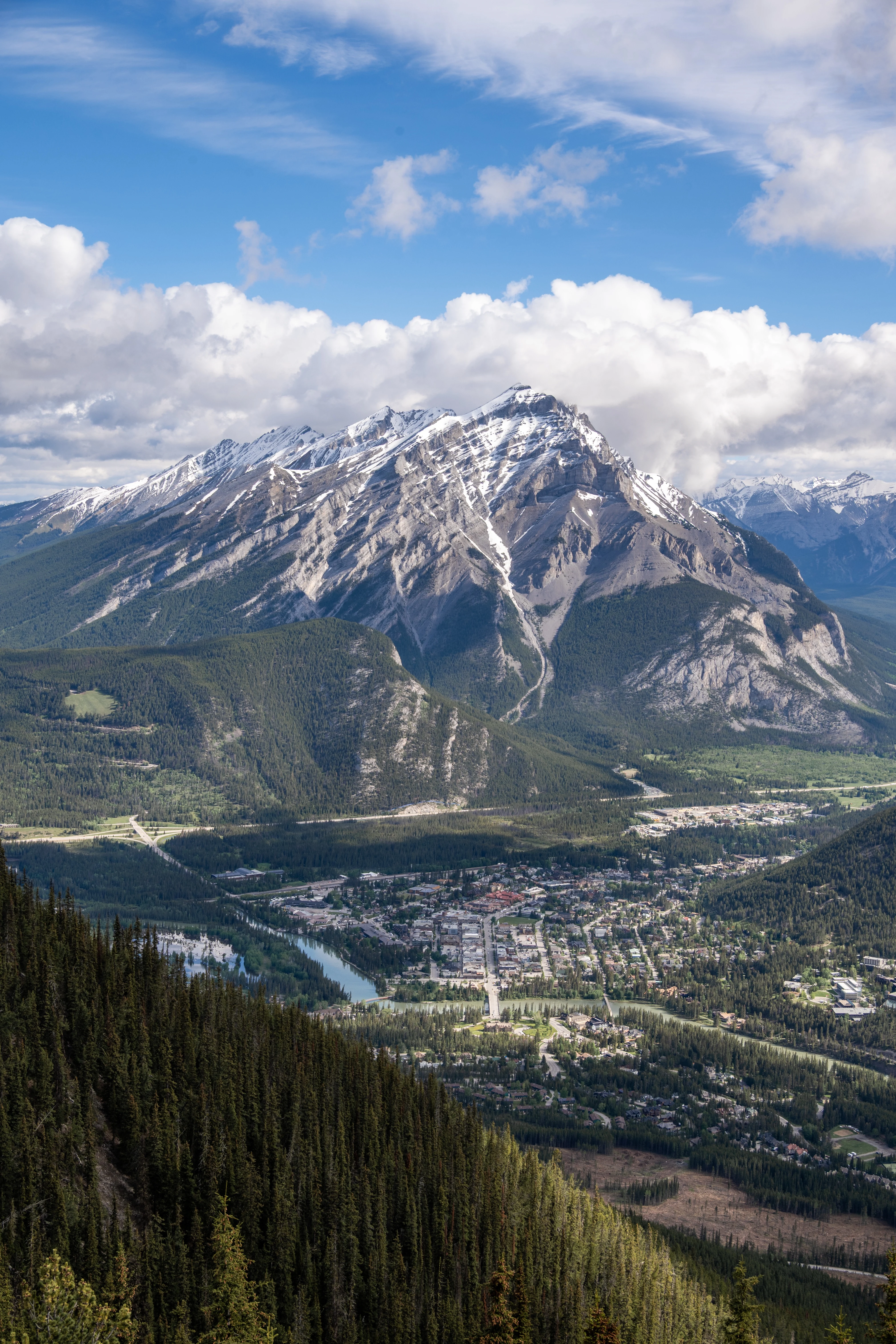 ���ɽ�Ѷ���������①�����䲻�ࡤ���Ѷ��ɳǱ� ����ͷ� Fairmont Gold Banff Springs