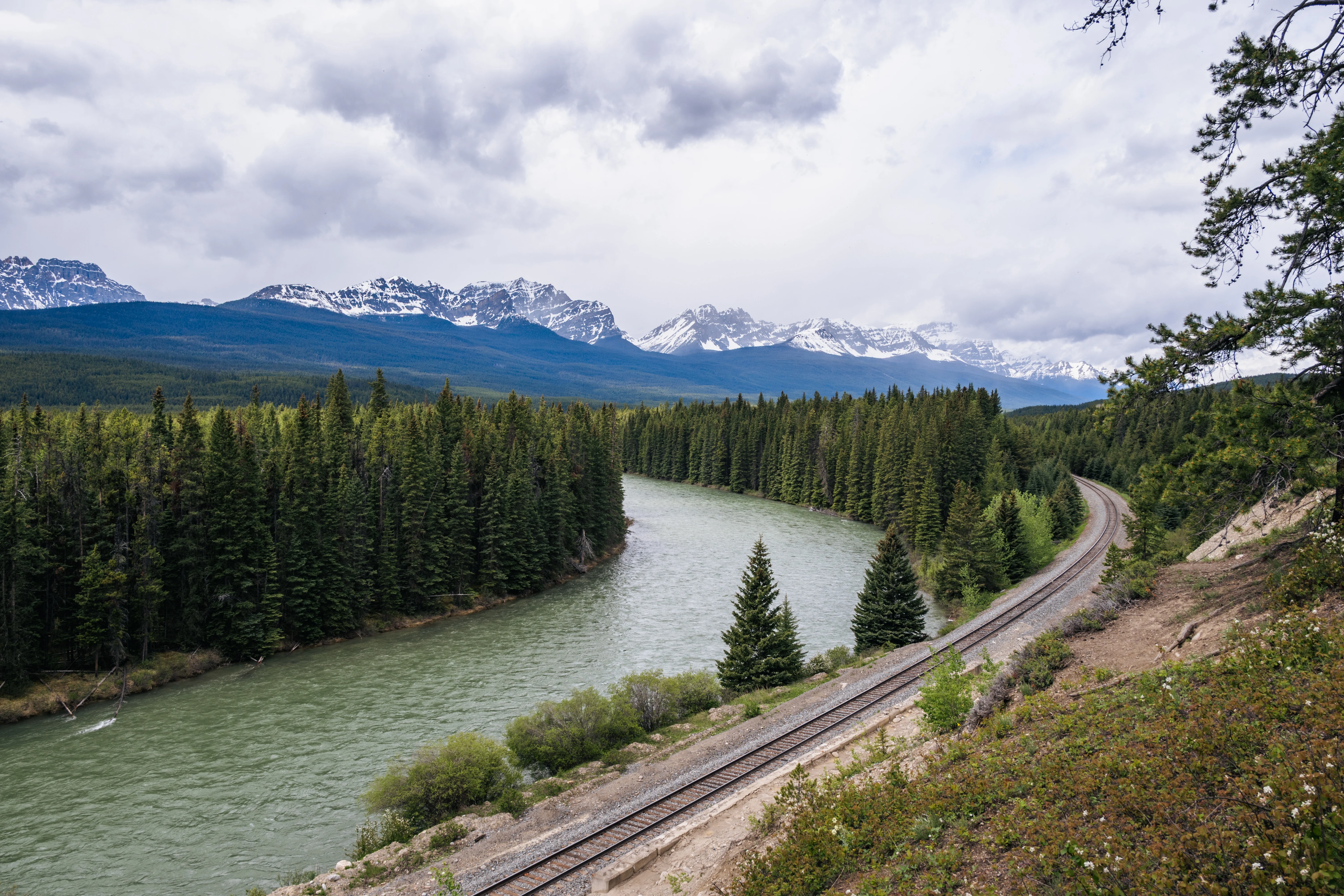 ���ɽ�Ѷ���������①�����䲻�ࡤ���Ѷ��ɳǱ� ����ͷ� Fairmont Gold Banff Springs