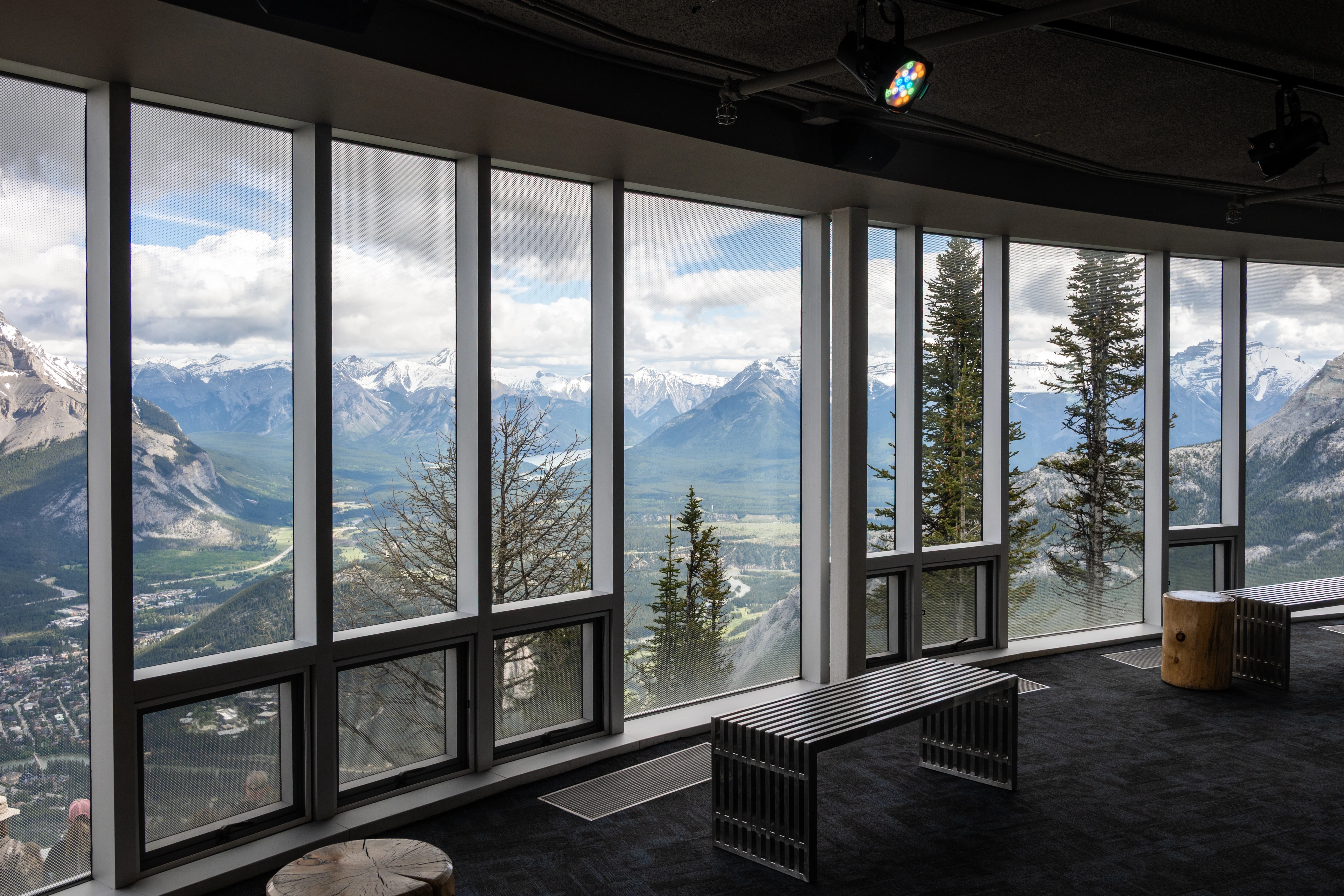 ���ɽ�Ѷ���������①�����䲻�ࡤ���Ѷ��ɳǱ� ����ͷ� Fairmont Gold Banff Springs