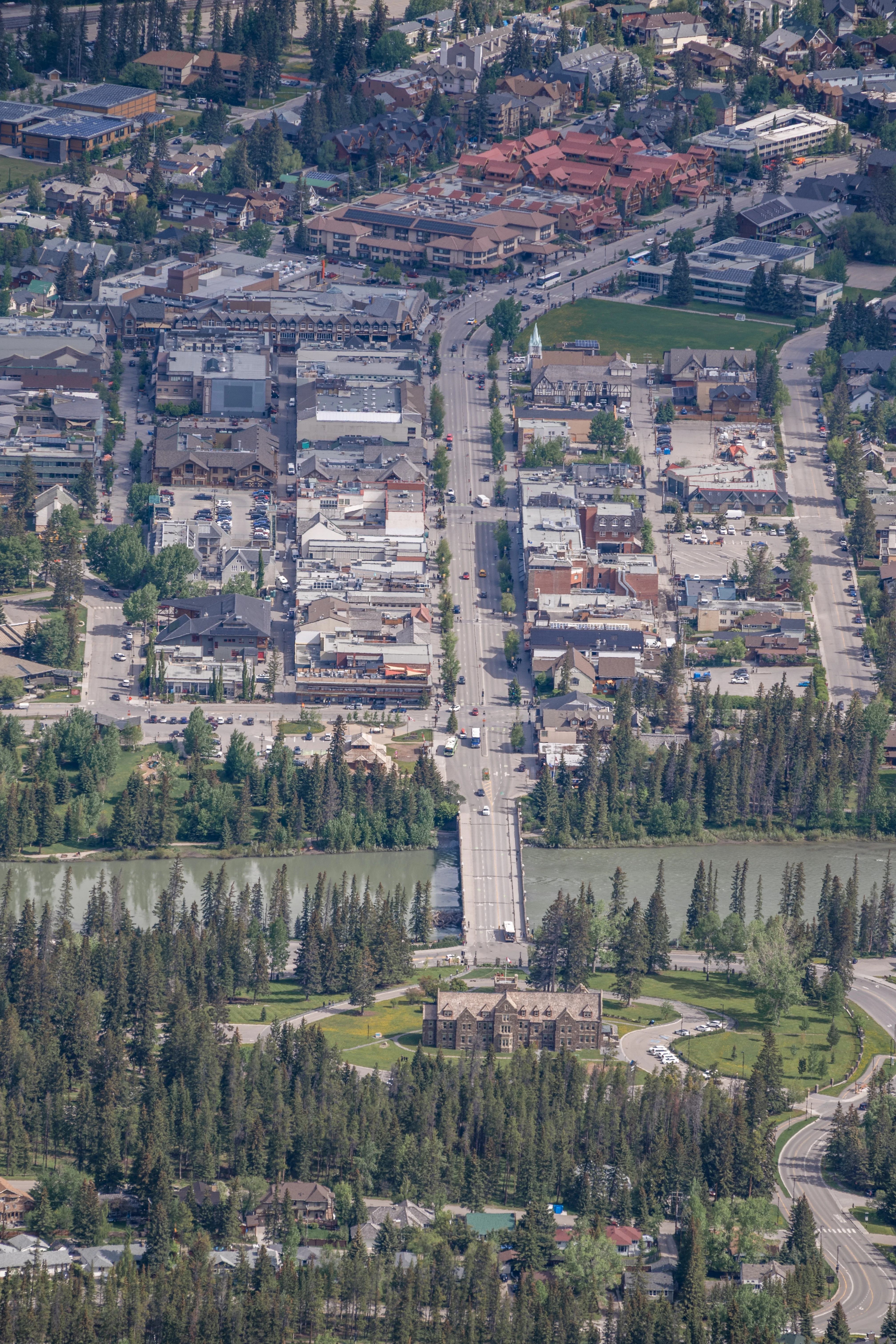 ���ɽ�Ѷ���������①�����䲻�ࡤ���Ѷ��ɳǱ� ����ͷ� Fairmont Gold Banff Springs