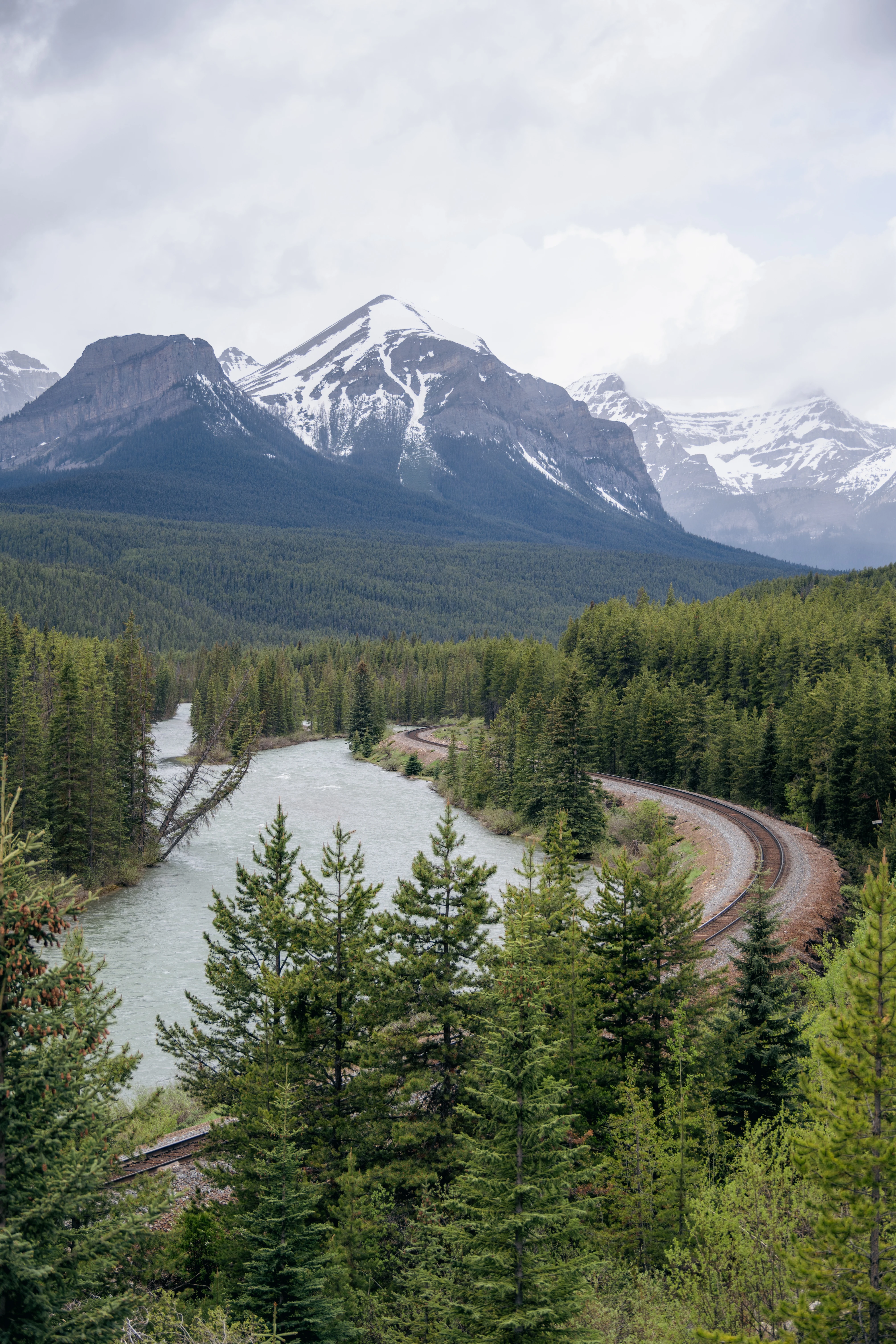 ���ɽ�Ѷ���������①�����䲻�ࡤ���Ѷ��ɳǱ� ����ͷ� Fairmont Gold Banff Springs