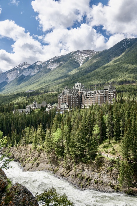 ���ɽ�Ѷ����������٣����䲻�ࡤ���Ѷ��ɳǱ� ����ͷ� Fairmont Gold Banff Spri ...