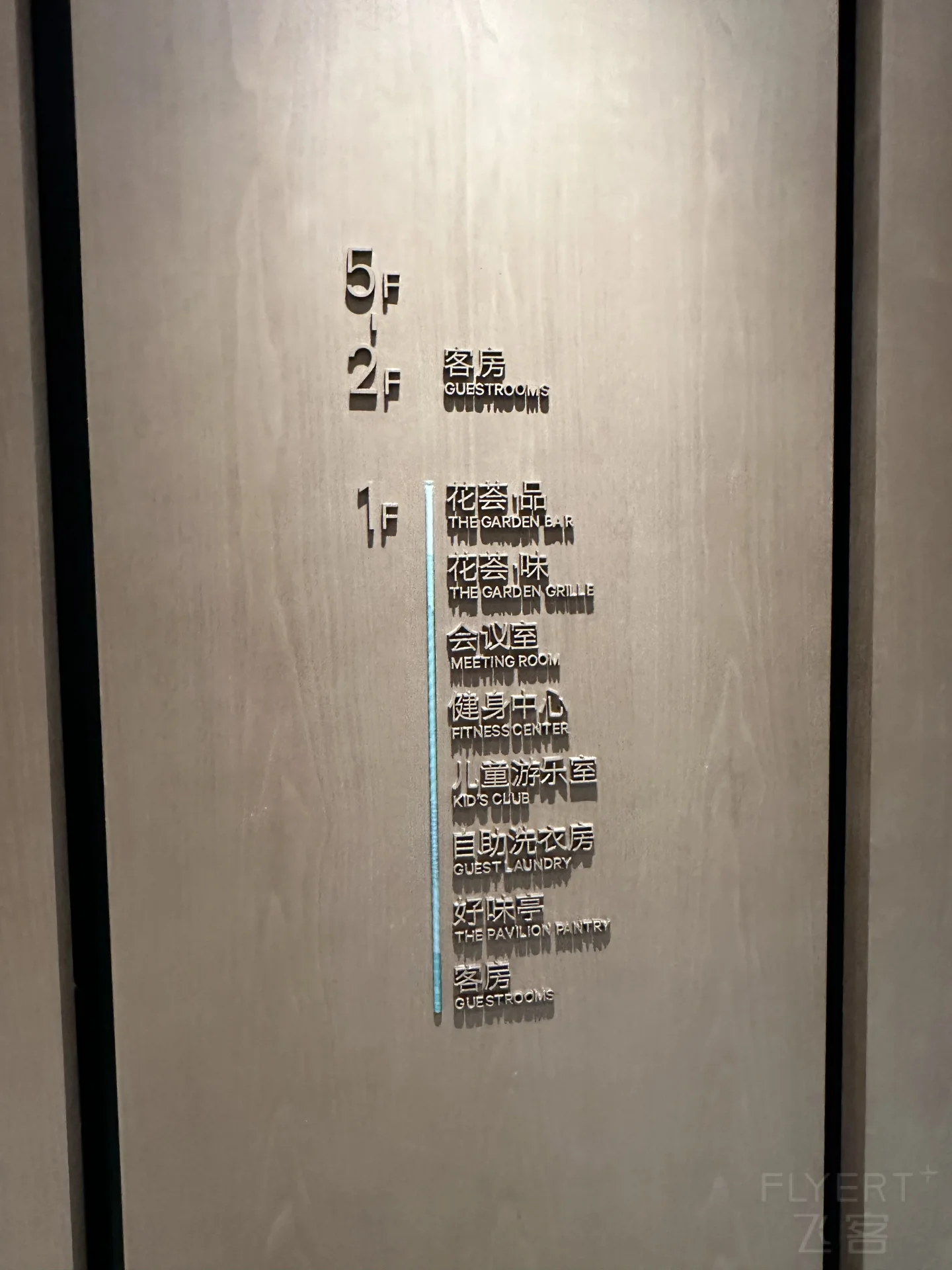 155449TRCVHYXBVYRGVDJR.jpg