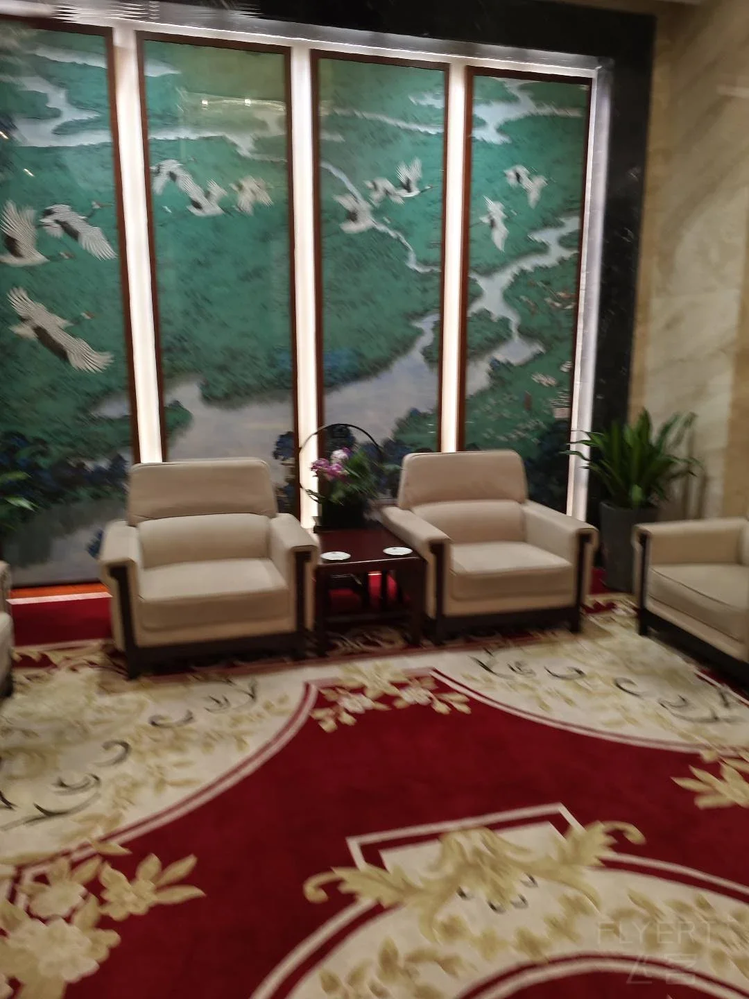 161215hwDk7HdkrwYe1LR7.jpg