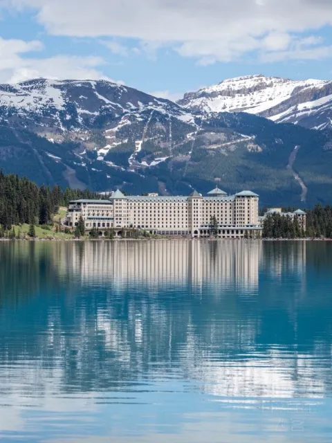 ���ɽ�Ѷ����������ڣ��������ϡ�¶��˿���Ѷ��ɳǱ� Fairmont Chateau Lake Louise