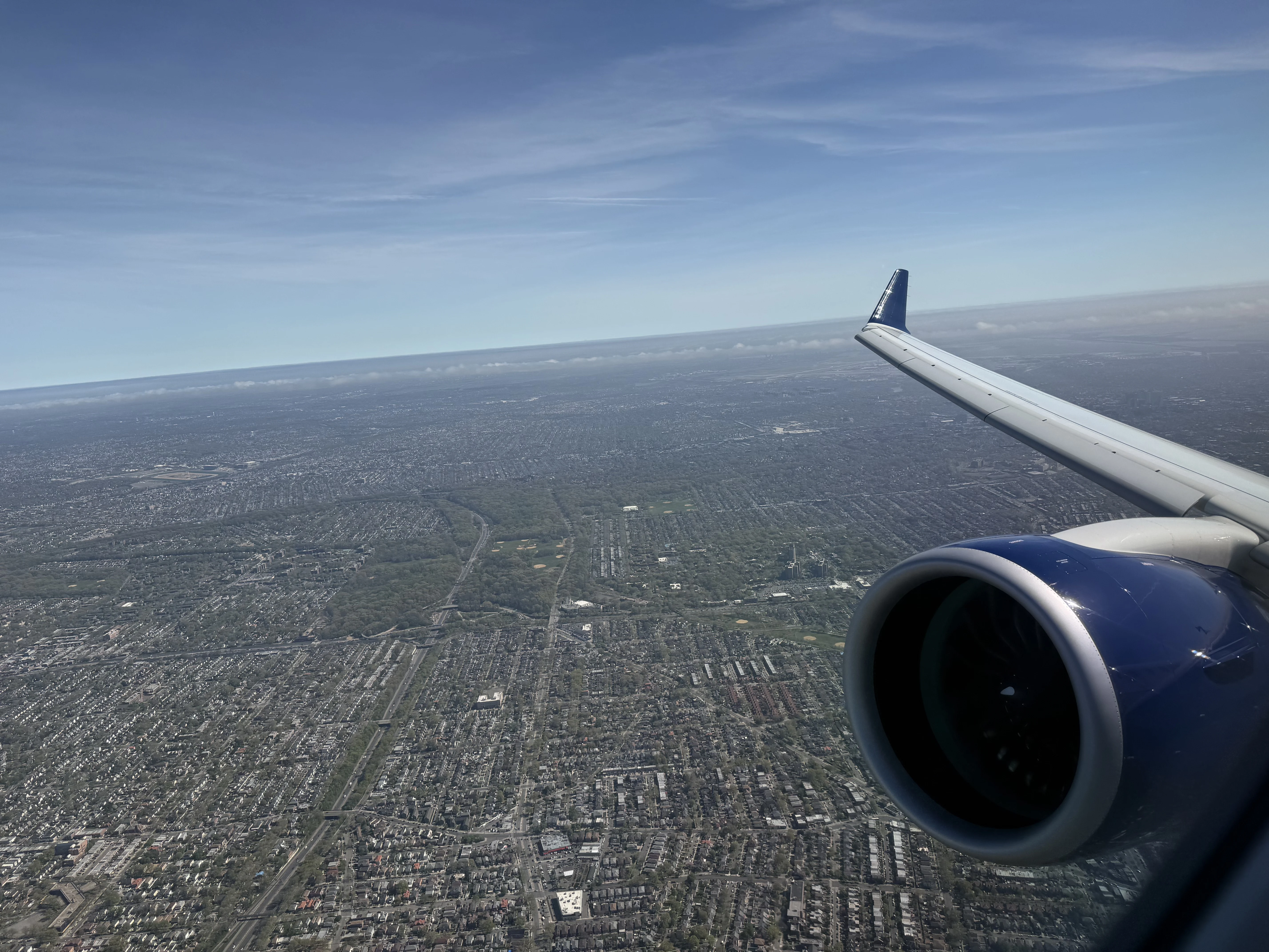 �Ա�����������ͷ�Ȳգ���������DL2109 LGA-IAH A220-300ͷ�Ȳ�����