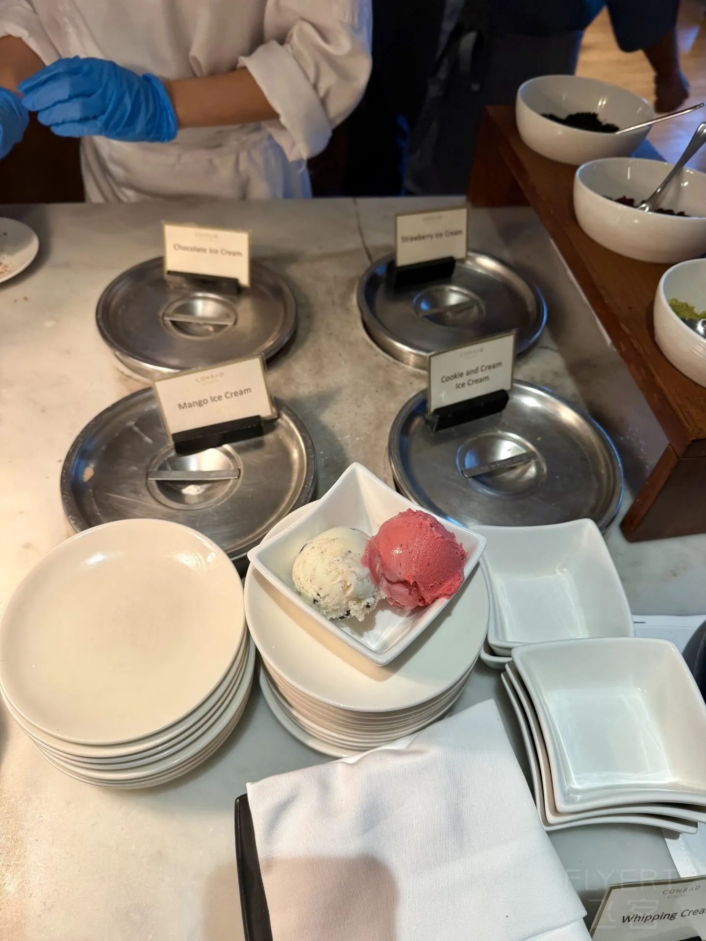 180607UZZIVBNFHQVLDMJB.jpg