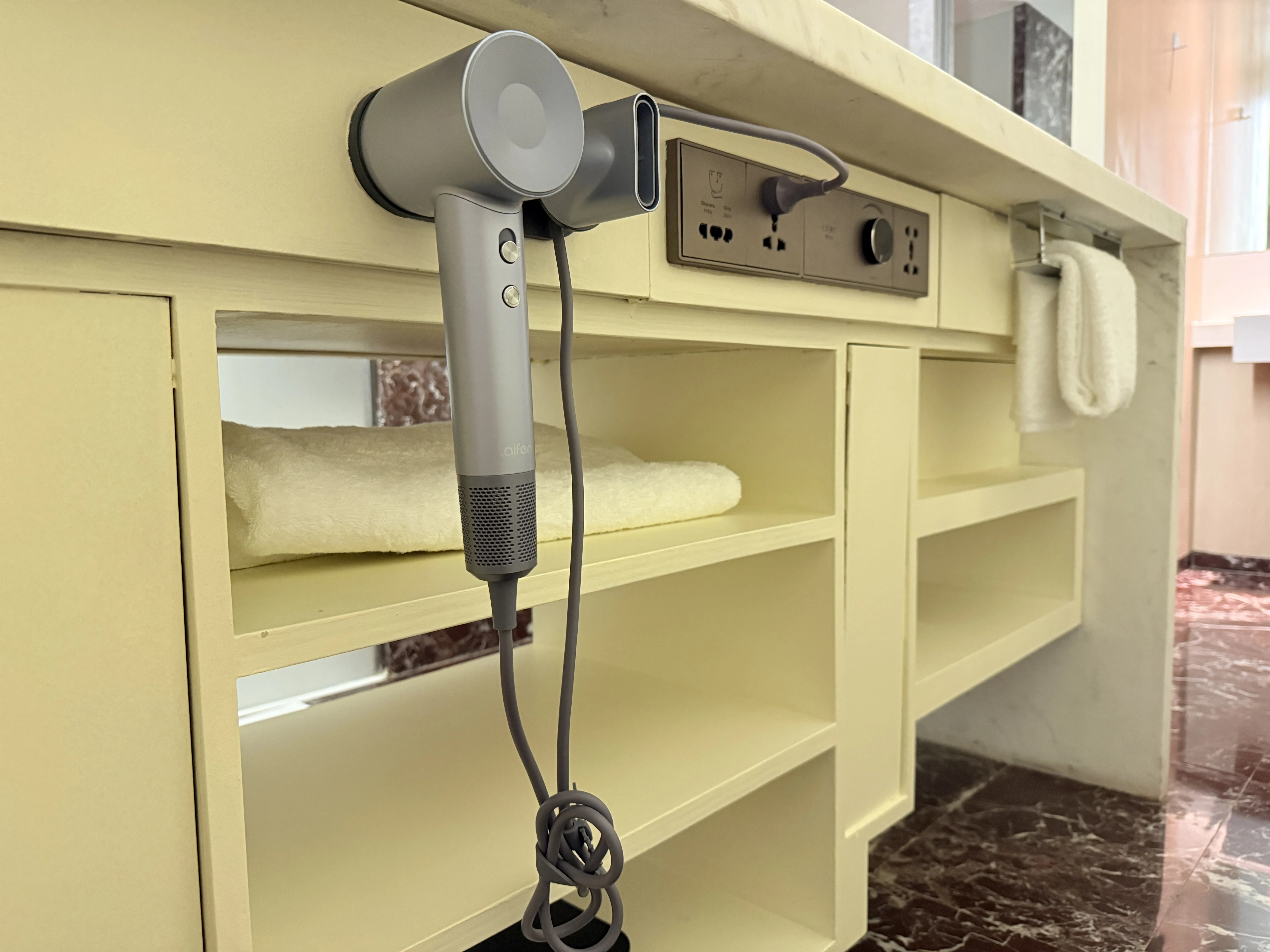 �V�ݸ��������Ƶ�����׷���ס�w�