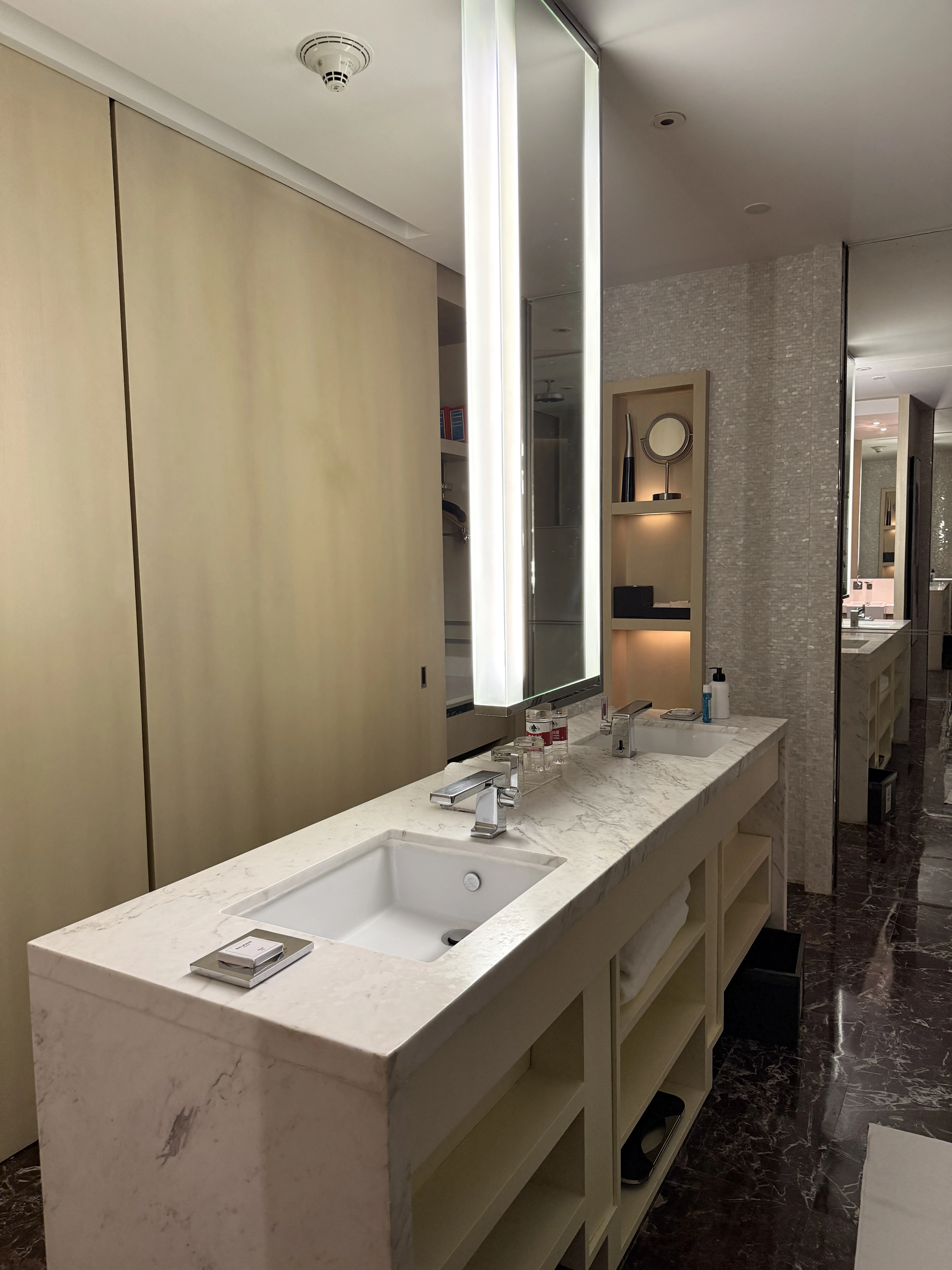�V�ݸ��������Ƶ�����׷���ס�w�