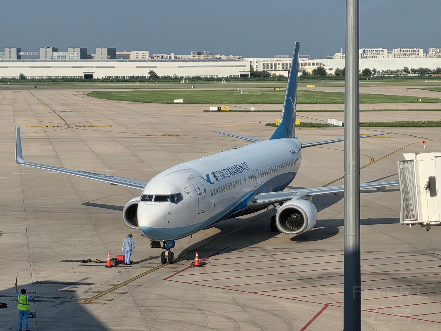 2308089zm9q4wenAZcisr6.jpg