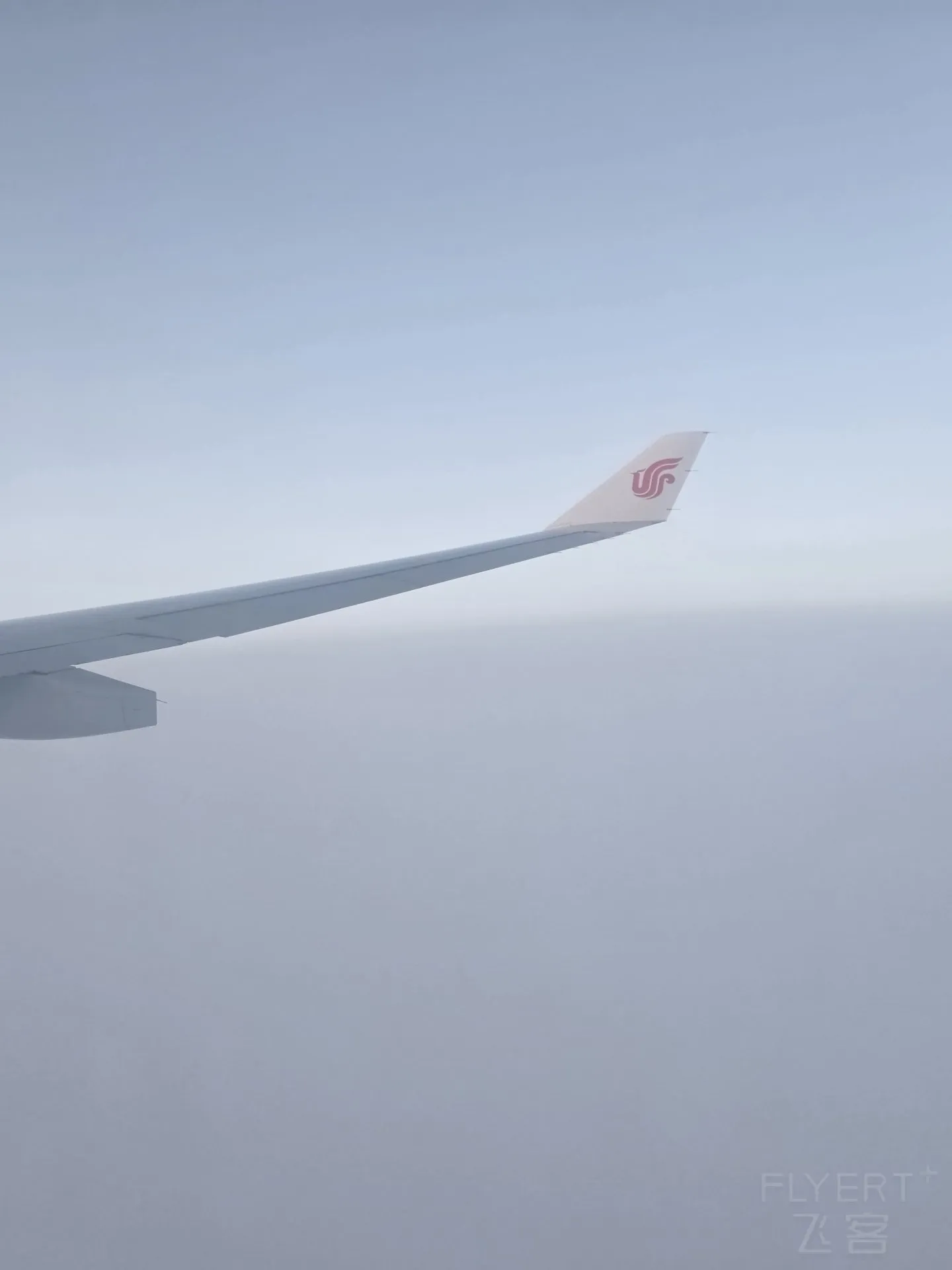 212444AjZEbHiE3On6Cnk9.jpg