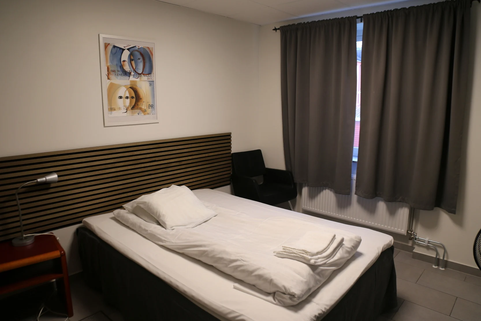 ��䣺�ȼ�֮�ǿ��������������Ƶ� + ��俨������¡�¡�����Ĭ��karlsKrona�ĳǹ���