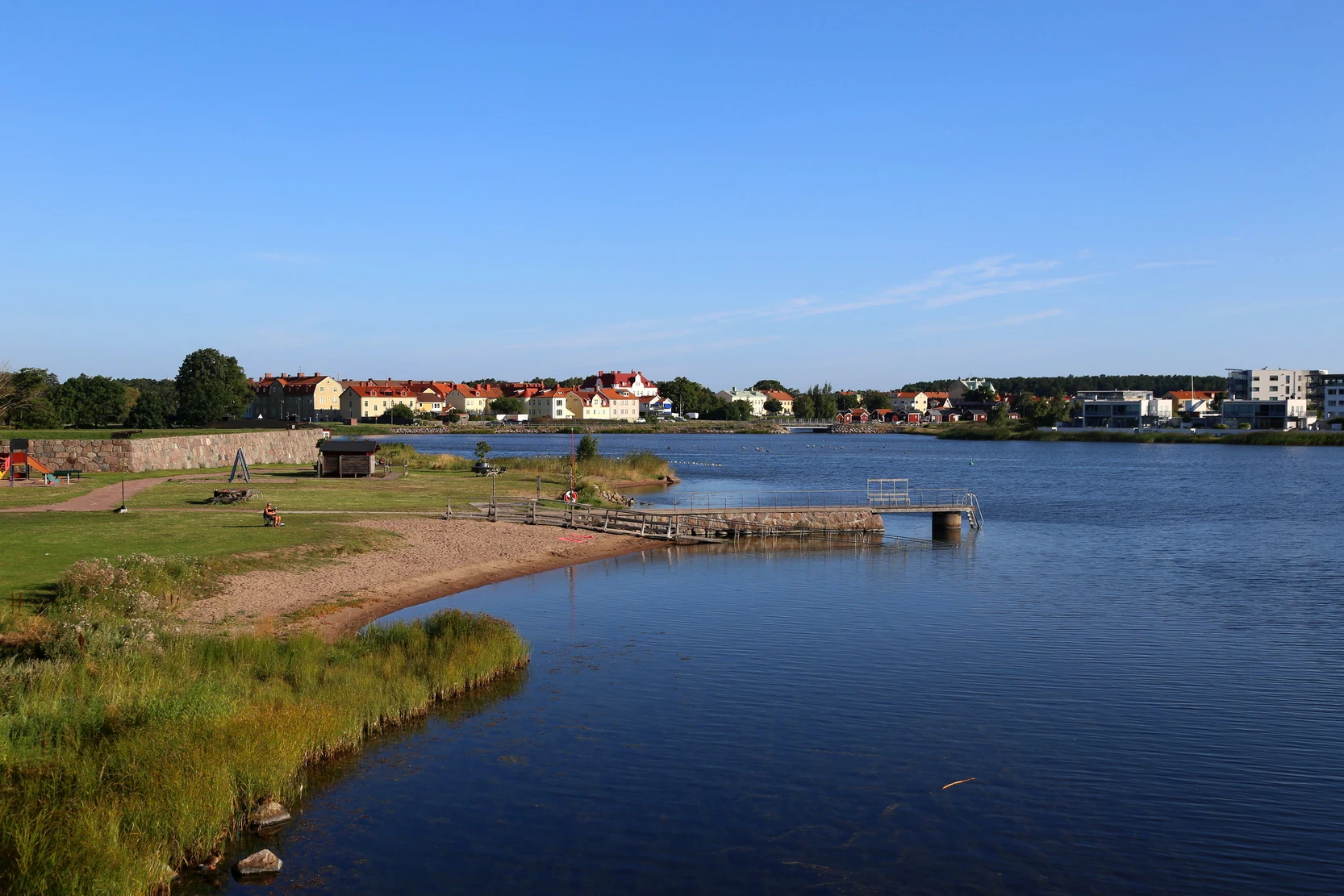 ��䣺�ȼ�֮�ǿ��������������Ƶ� + ��俨������¡�¡�����Ĭ��karlsKrona�ĳǹ���