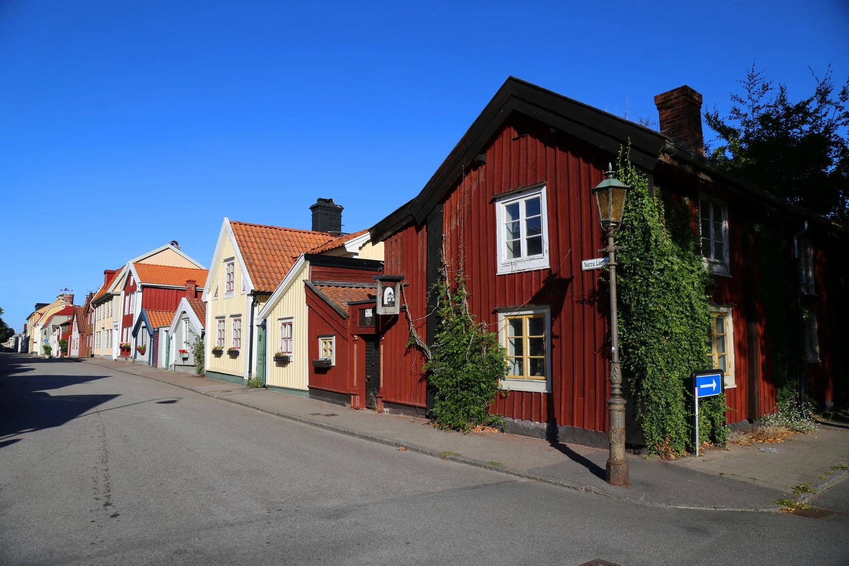 ��䣺�ȼ�֮�ǿ��������������Ƶ� + ��俨������¡�¡�����Ĭ��karlsKrona�ĳǹ���