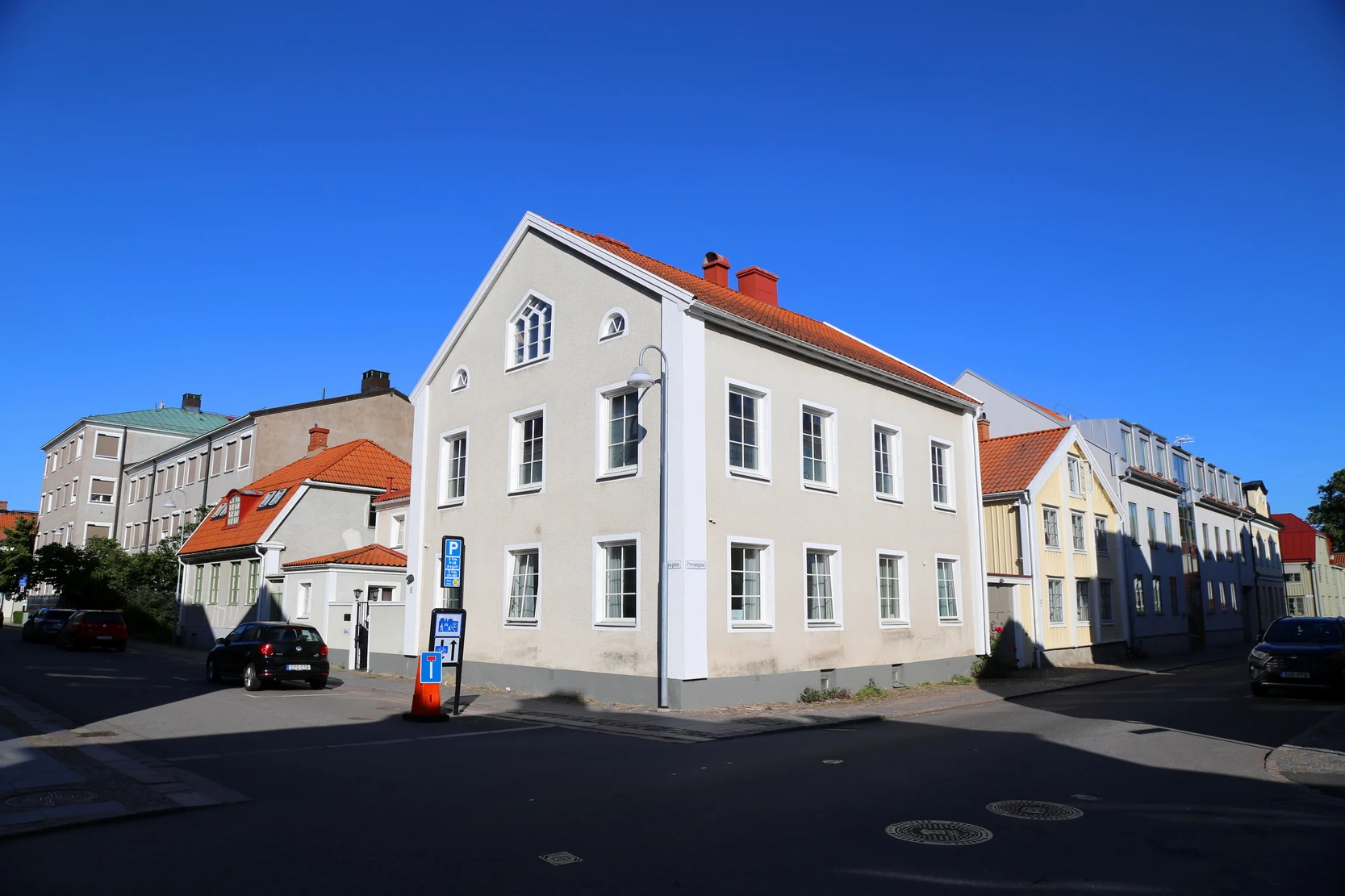 ��䣺�ȼ�֮�ǿ��������������Ƶ� + ��俨������¡�¡�����Ĭ��karlsKrona�ĳǹ���