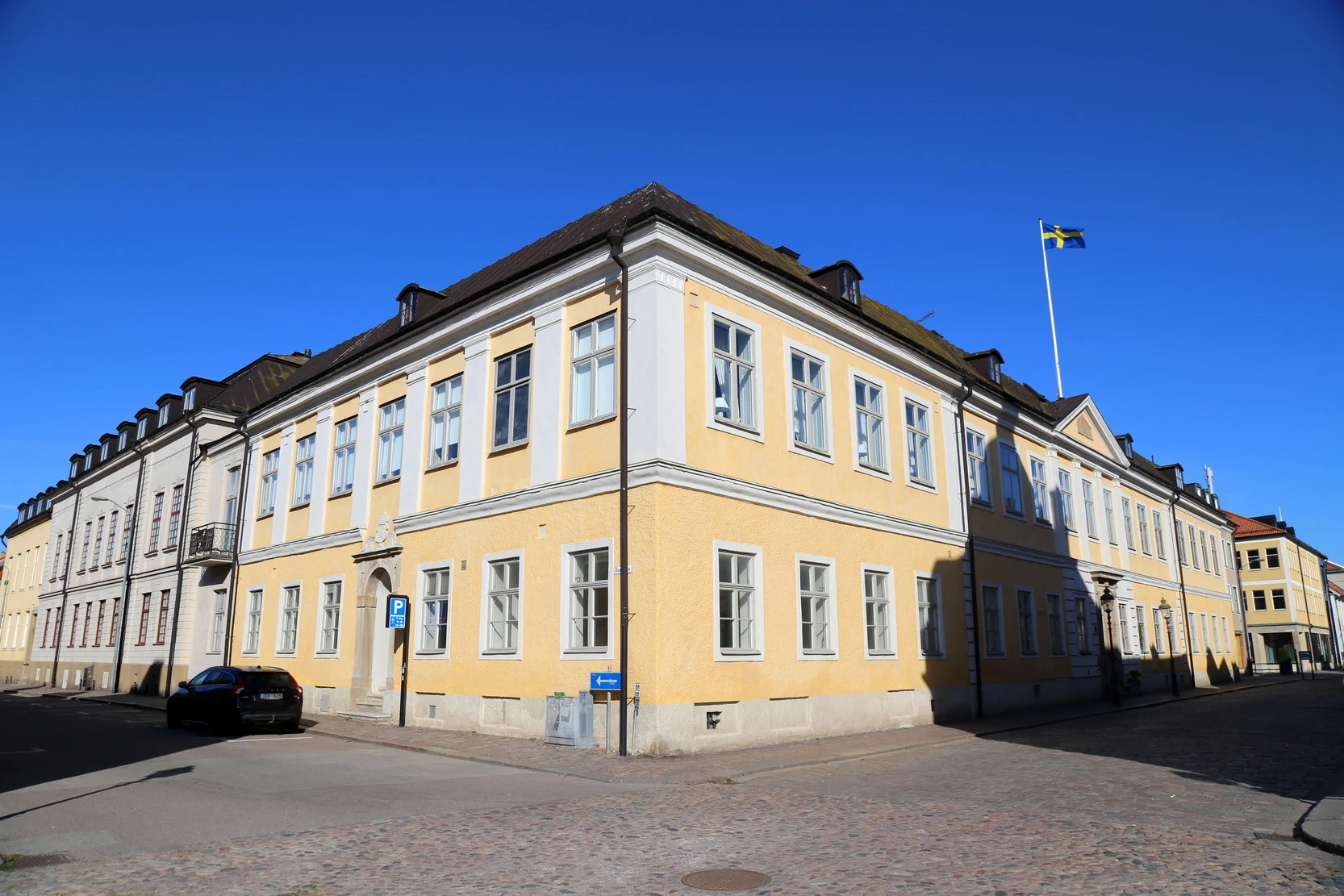 ��䣺�ȼ�֮�ǿ��������������Ƶ� + ��俨������¡�¡�����Ĭ��karlsKrona�ĳǹ���