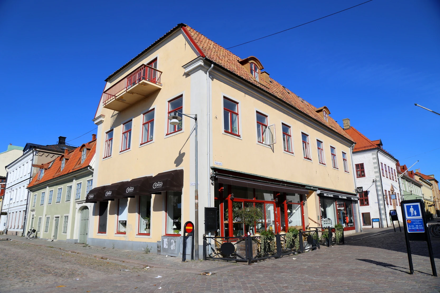 ��䣺�ȼ�֮�ǿ��������������Ƶ� + ��俨������¡�¡�����Ĭ��karlsKrona�ĳǹ���