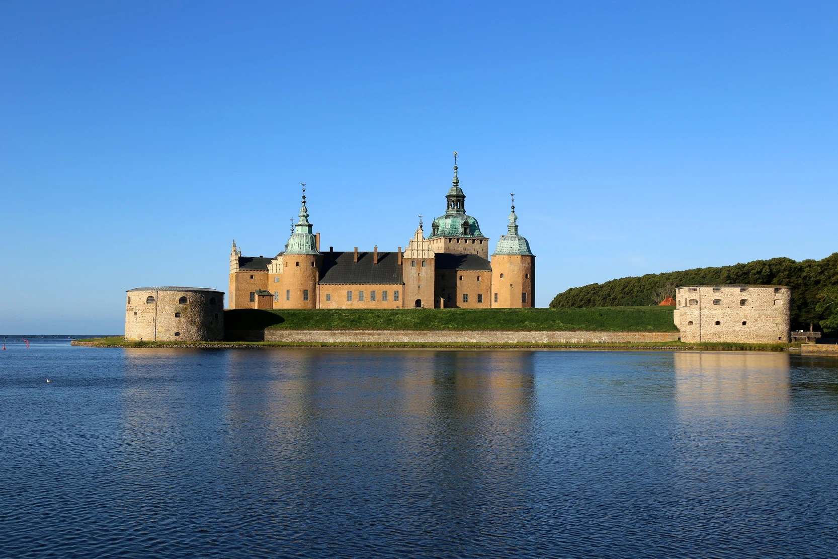 ��䣺�ȼ�֮�ǿ��������������Ƶ� + ��俨������¡�¡�����Ĭ��karlsKrona�ĳǹ���
