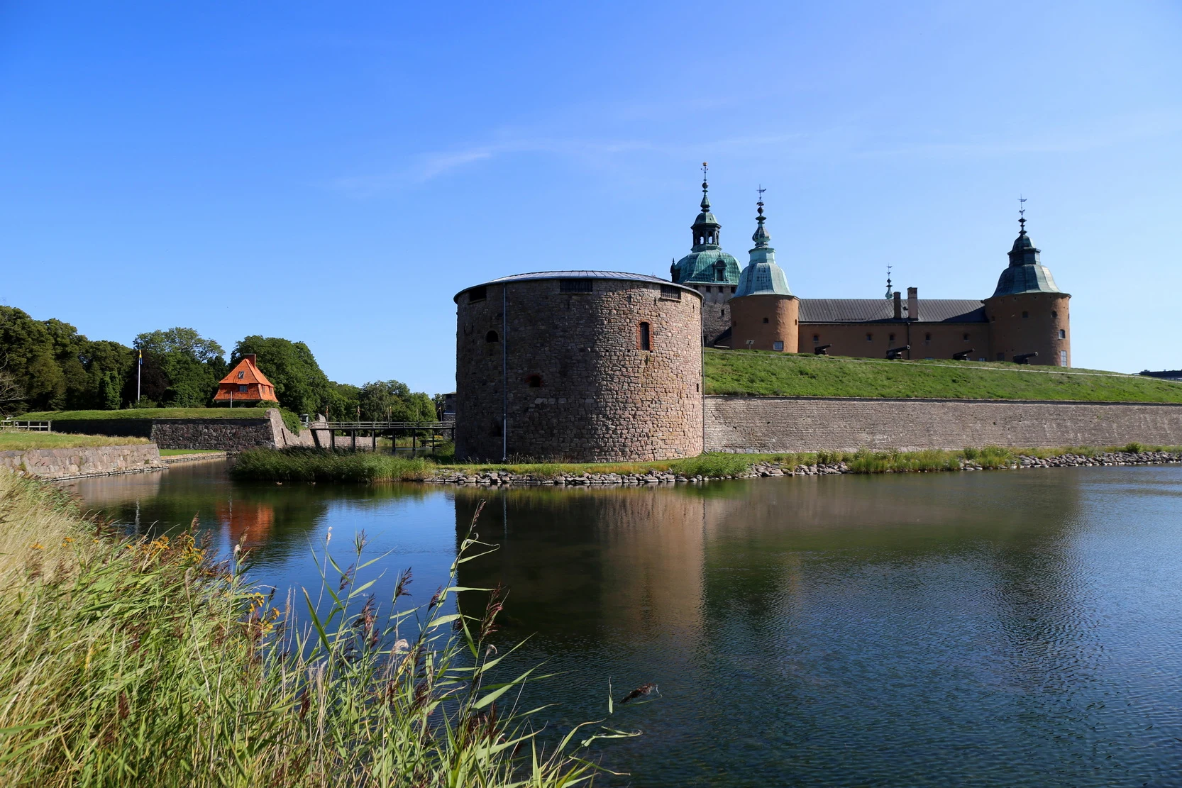 ��䣺�ȼ�֮�ǿ��������������Ƶ� + ��俨������¡�¡�����Ĭ��karlsKrona�ĳǹ���
