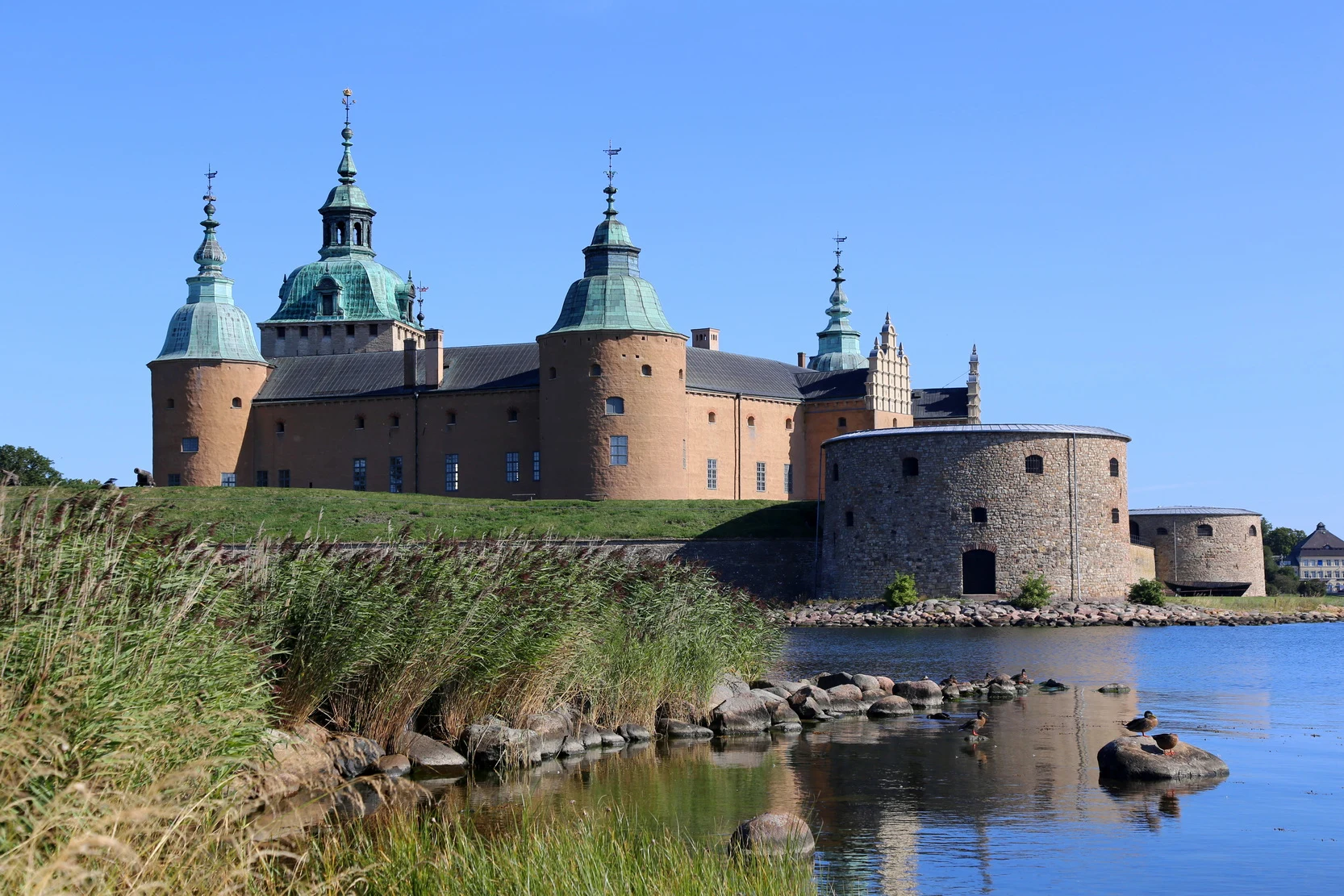 ��䣺�ȼ�֮�ǿ��������������Ƶ� + ��俨������¡�¡�����Ĭ��karlsKrona�ĳǹ���