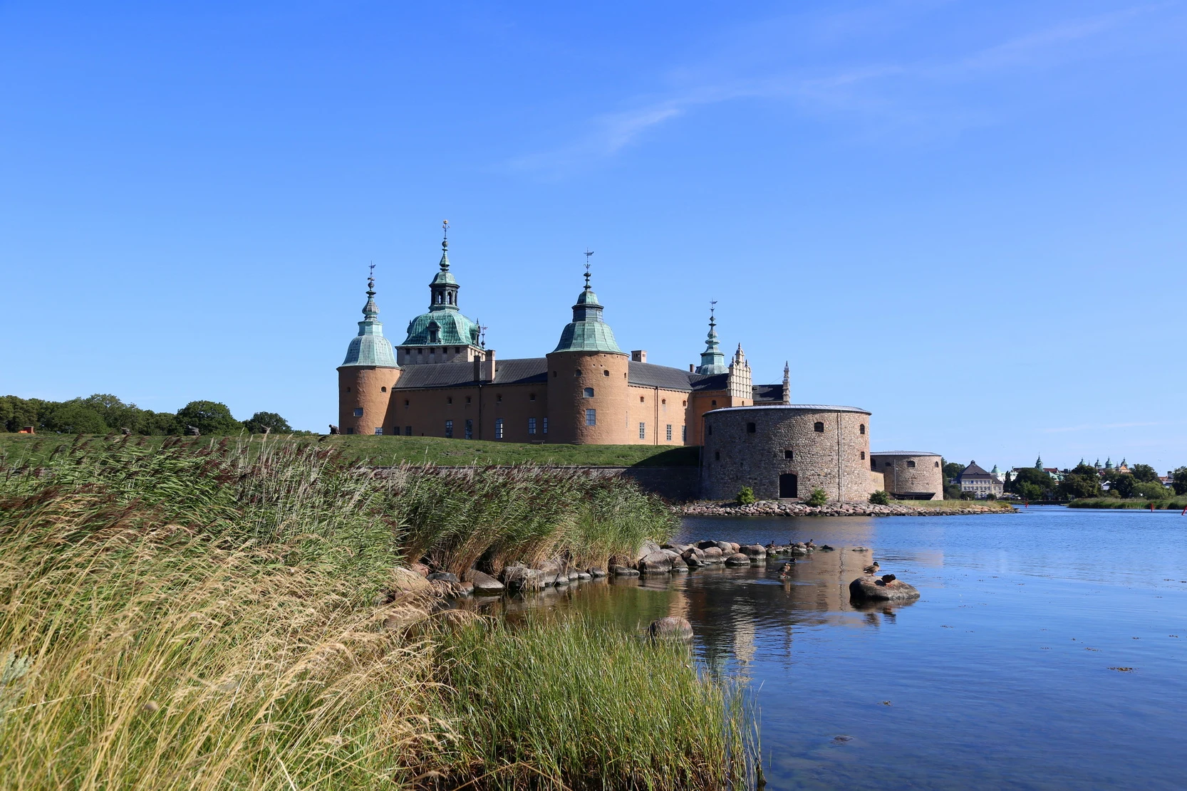 ��䣺�ȼ�֮�ǿ��������������Ƶ� + ��俨������¡�¡�����Ĭ��karlsKrona�ĳǹ���