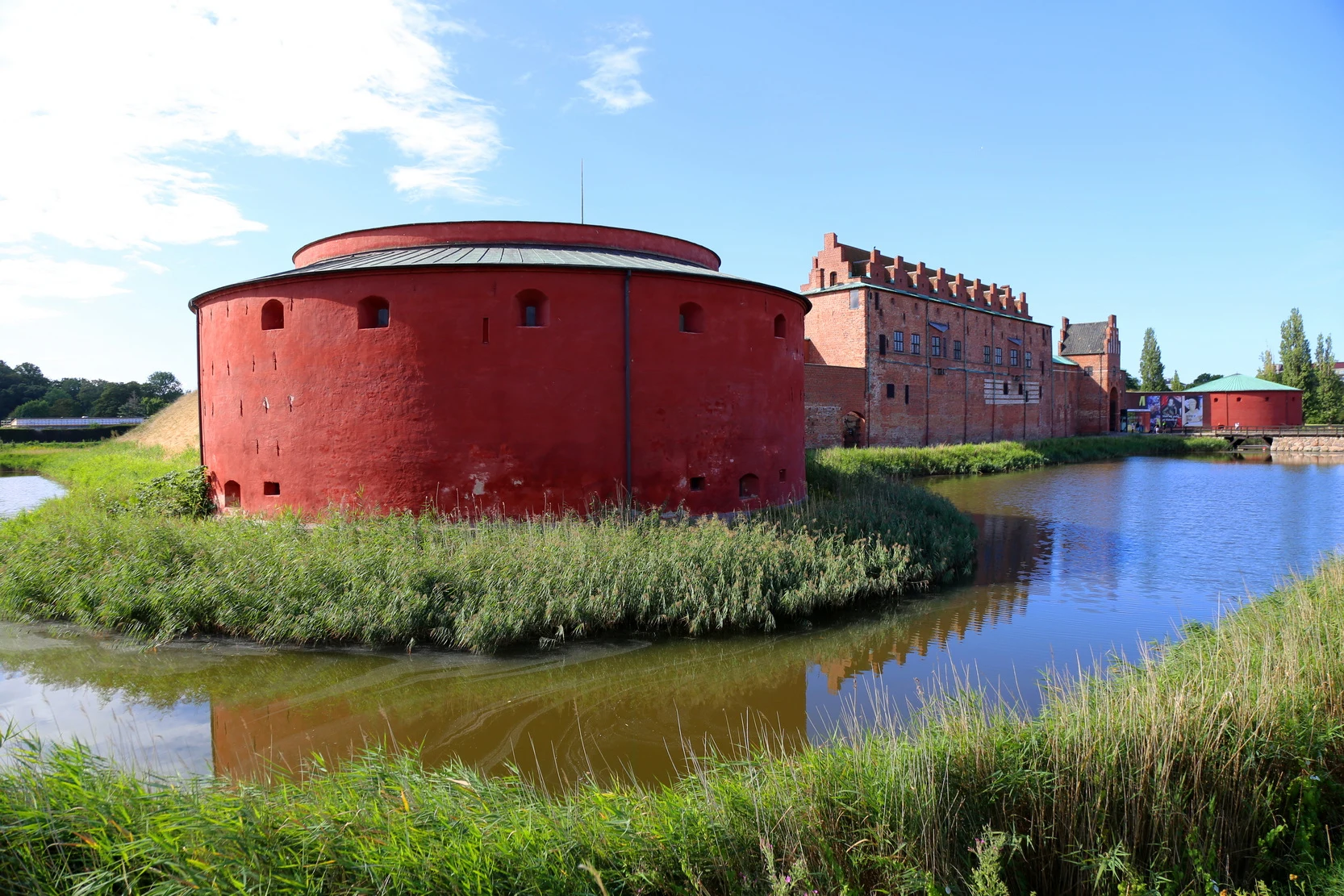 ��䣺�ȼ�֮�ǿ��������������Ƶ� + ��俨������¡�¡�����Ĭ��karlsKrona�ĳǹ���