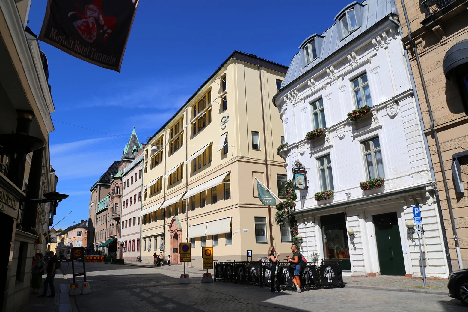 ��䣺�ȼ�֮�ǿ��������������Ƶ� + ��俨������¡�¡�����Ĭ��karlsKrona�ĳǹ���