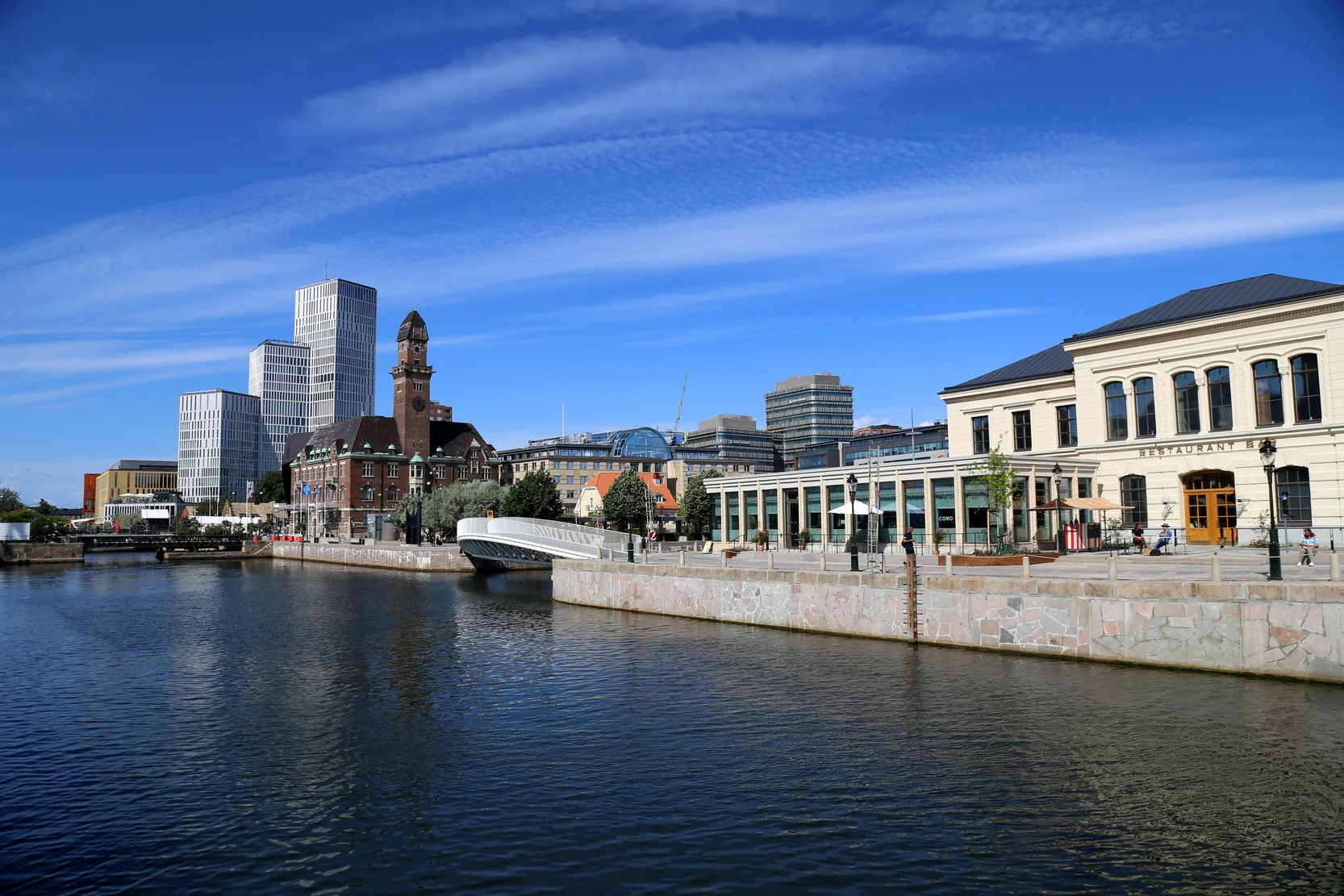 ��䣺�ȼ�֮�ǿ��������������Ƶ� + ��俨������¡�¡�����Ĭ��karlsKrona�ĳǹ���
