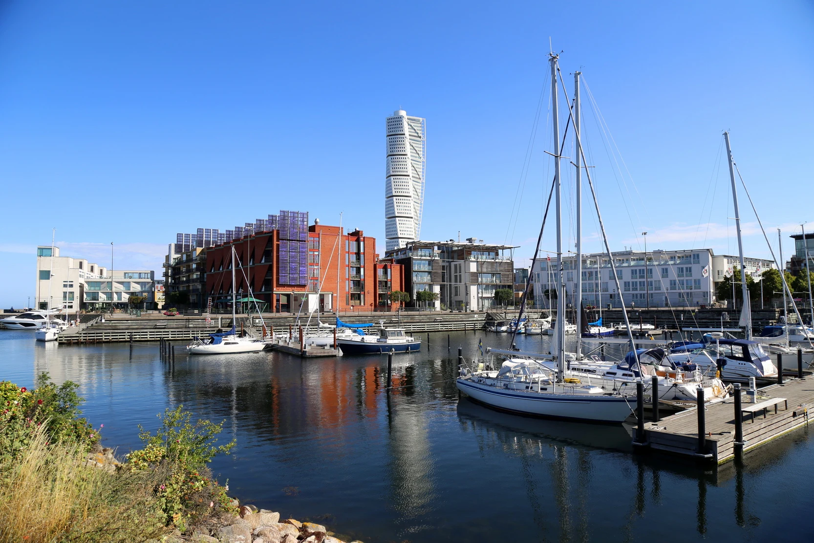 ��䣺�ȼ�֮�ǿ��������������Ƶ� + ��俨������¡�¡�����Ĭ��karlsKrona�ĳǹ���
