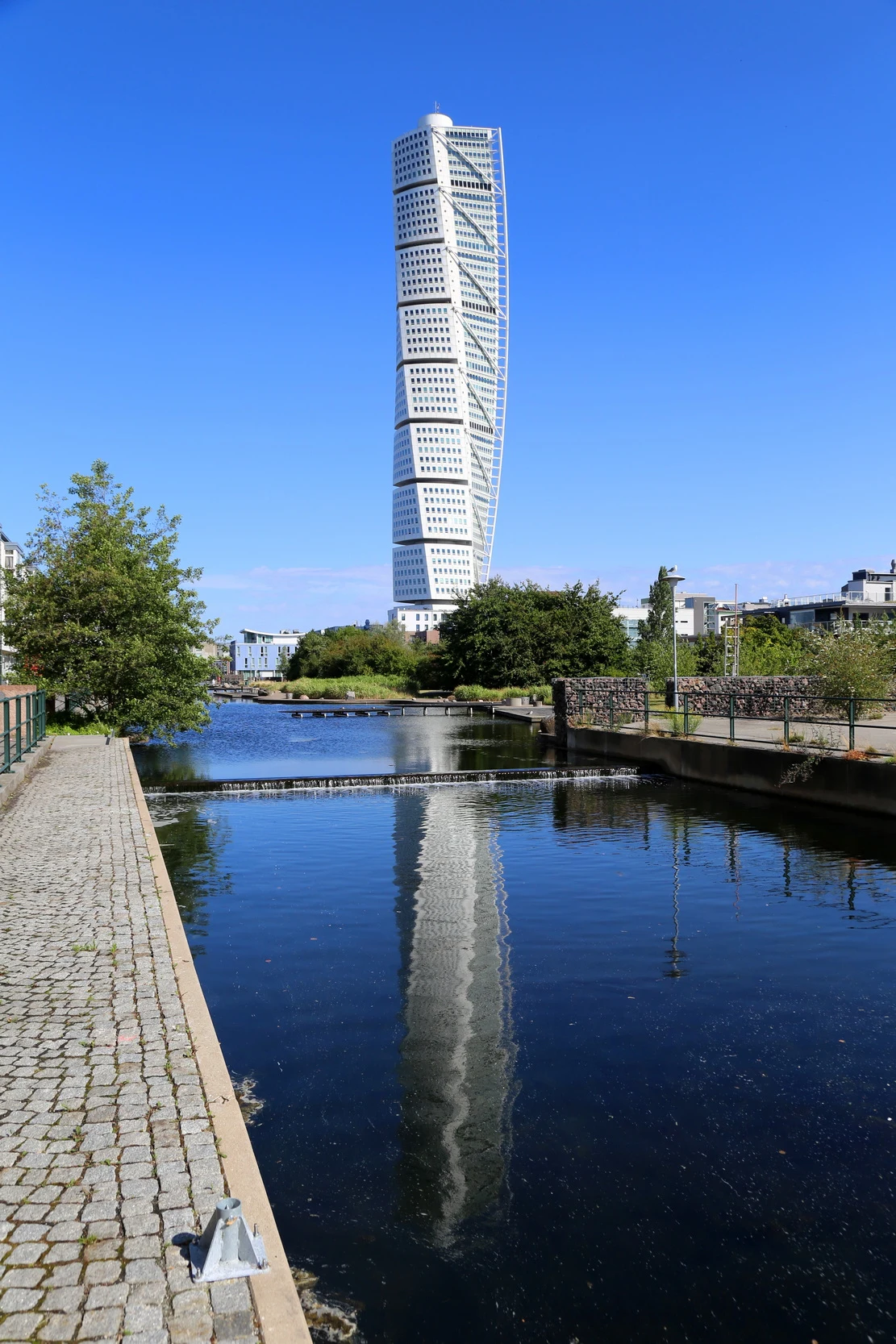 ��䣺�ȼ�֮�ǿ��������������Ƶ� + ��俨������¡�¡�����Ĭ��karlsKrona�ĳǹ���