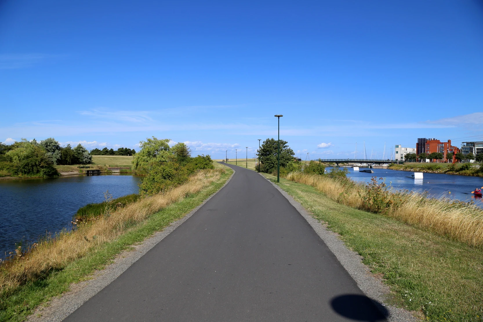 ��䣺�ȼ�֮�ǿ��������������Ƶ� + ��俨������¡�¡�����Ĭ��karlsKrona�ĳǹ���