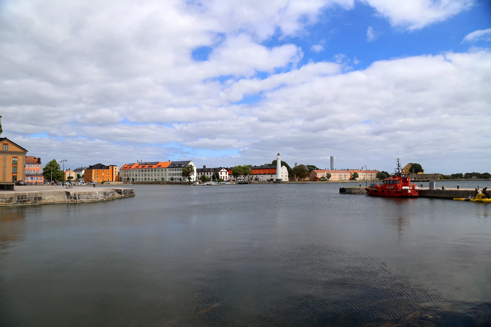 ��䣺�ȼ�֮�ǿ��������������Ƶ� + ��俨������¡�¡�����Ĭ��karlsKrona�ĳǹ���