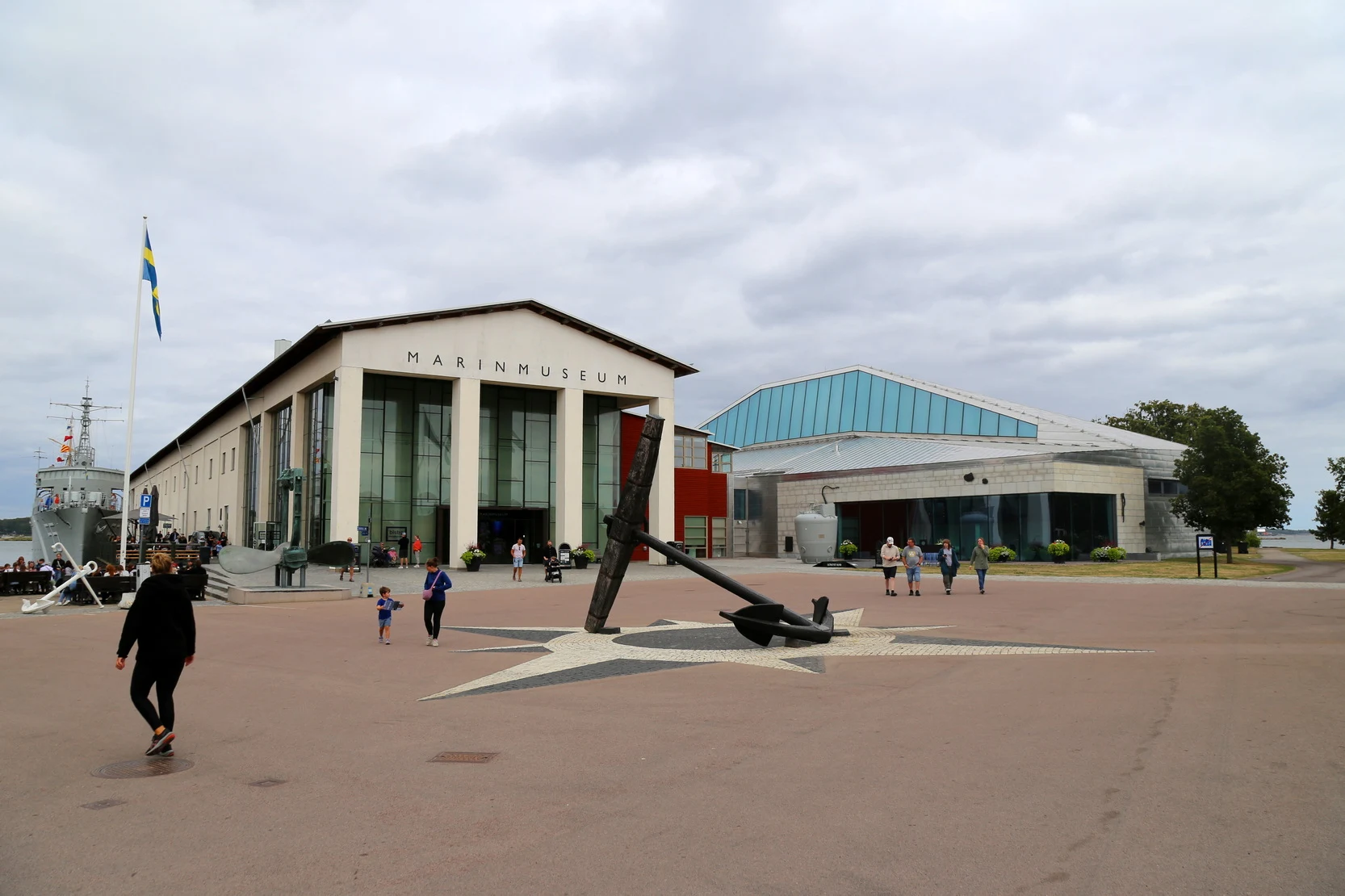 ��䣺�ȼ�֮�ǿ��������������Ƶ� + ��俨������¡�¡�����Ĭ��karlsKrona�ĳǹ���