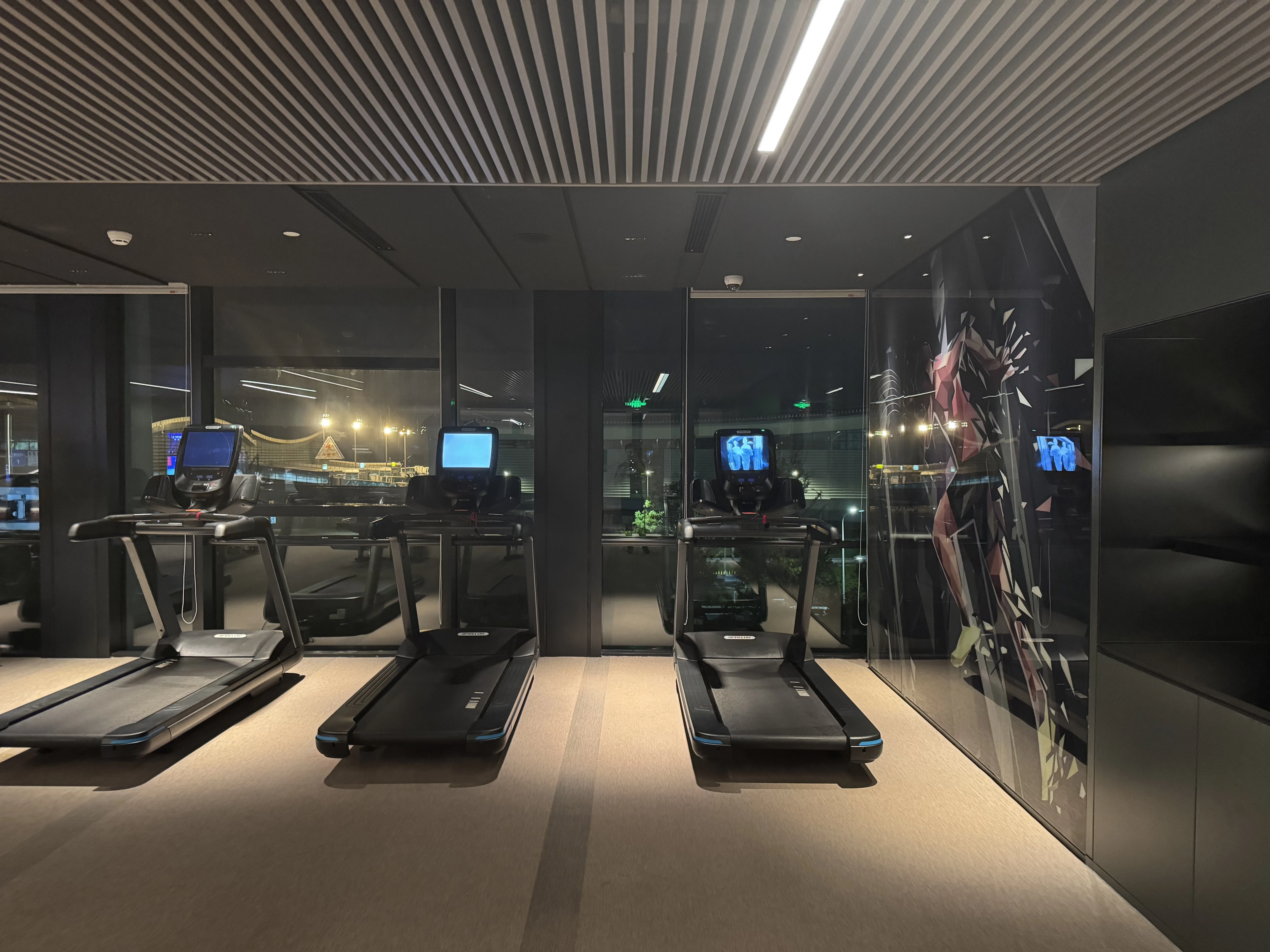 Hyatt Place Hangzhou International Airport - ������ɽ�������ü����Ƶ���ס����