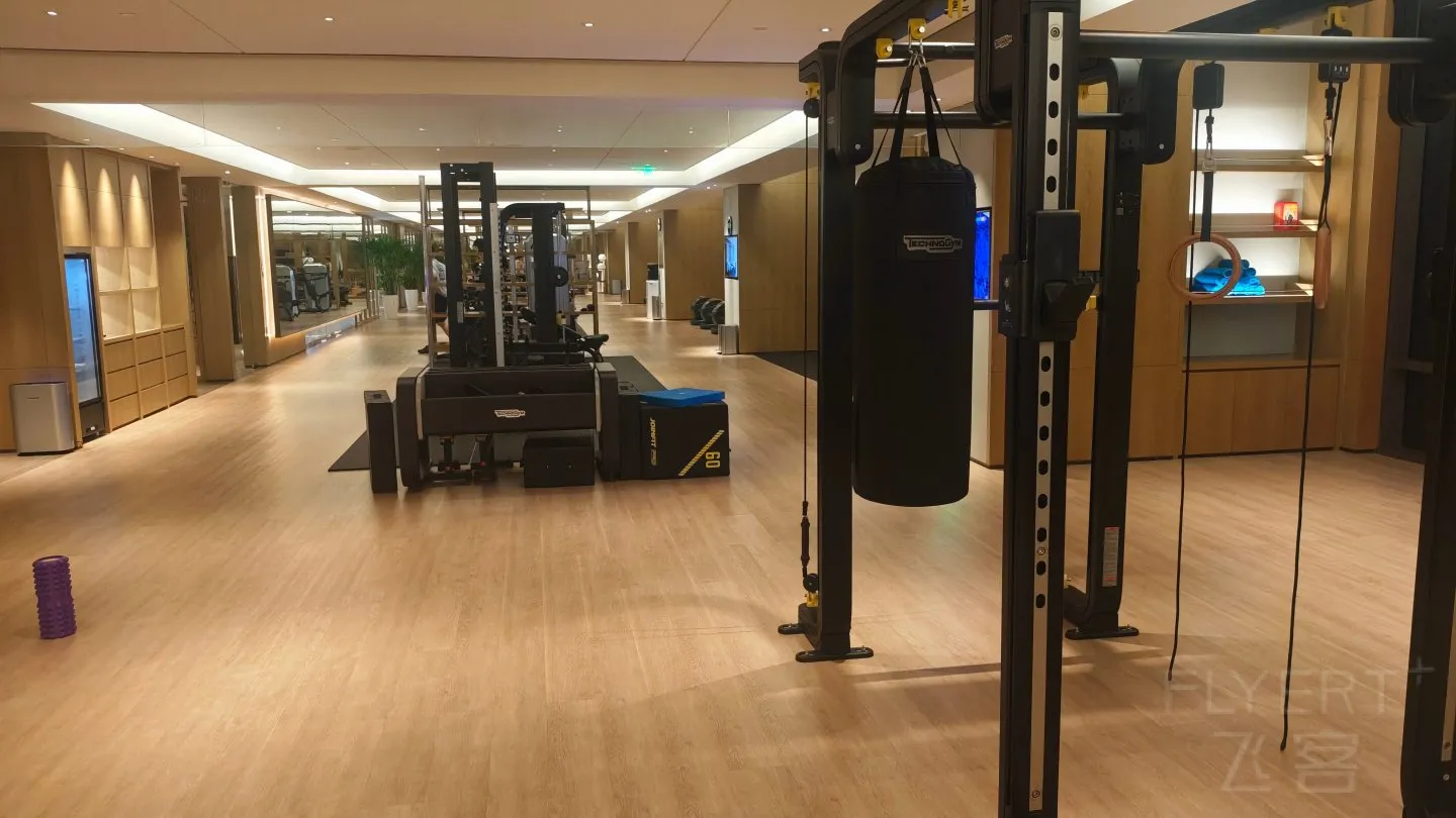 105451sMAYBrPyQ3uLHALI.jpg