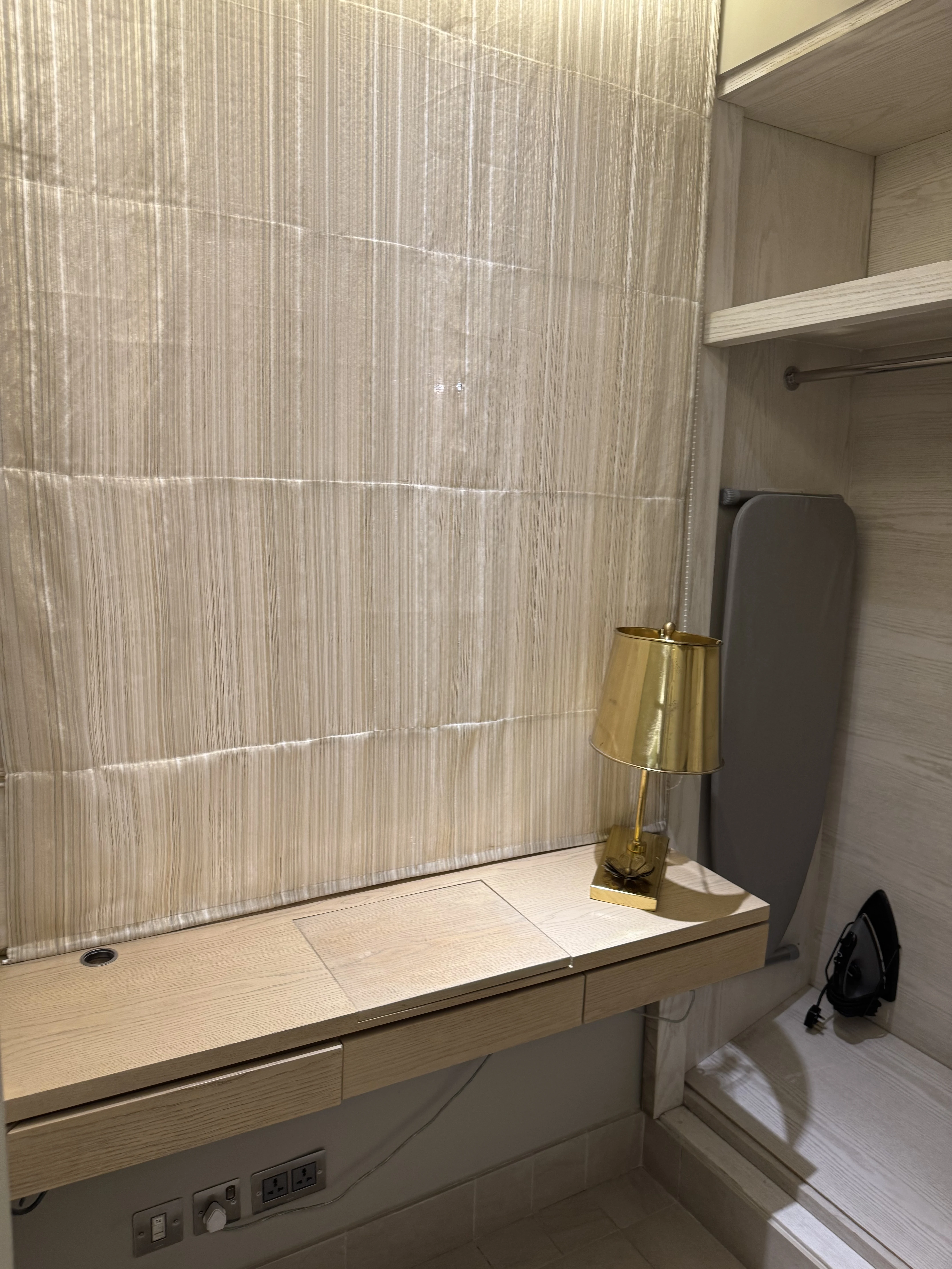 ����ϣ����ˮ�ƶȼپƵ�Hilton Dead Sea Resort & Spa����������һ�����׷�����