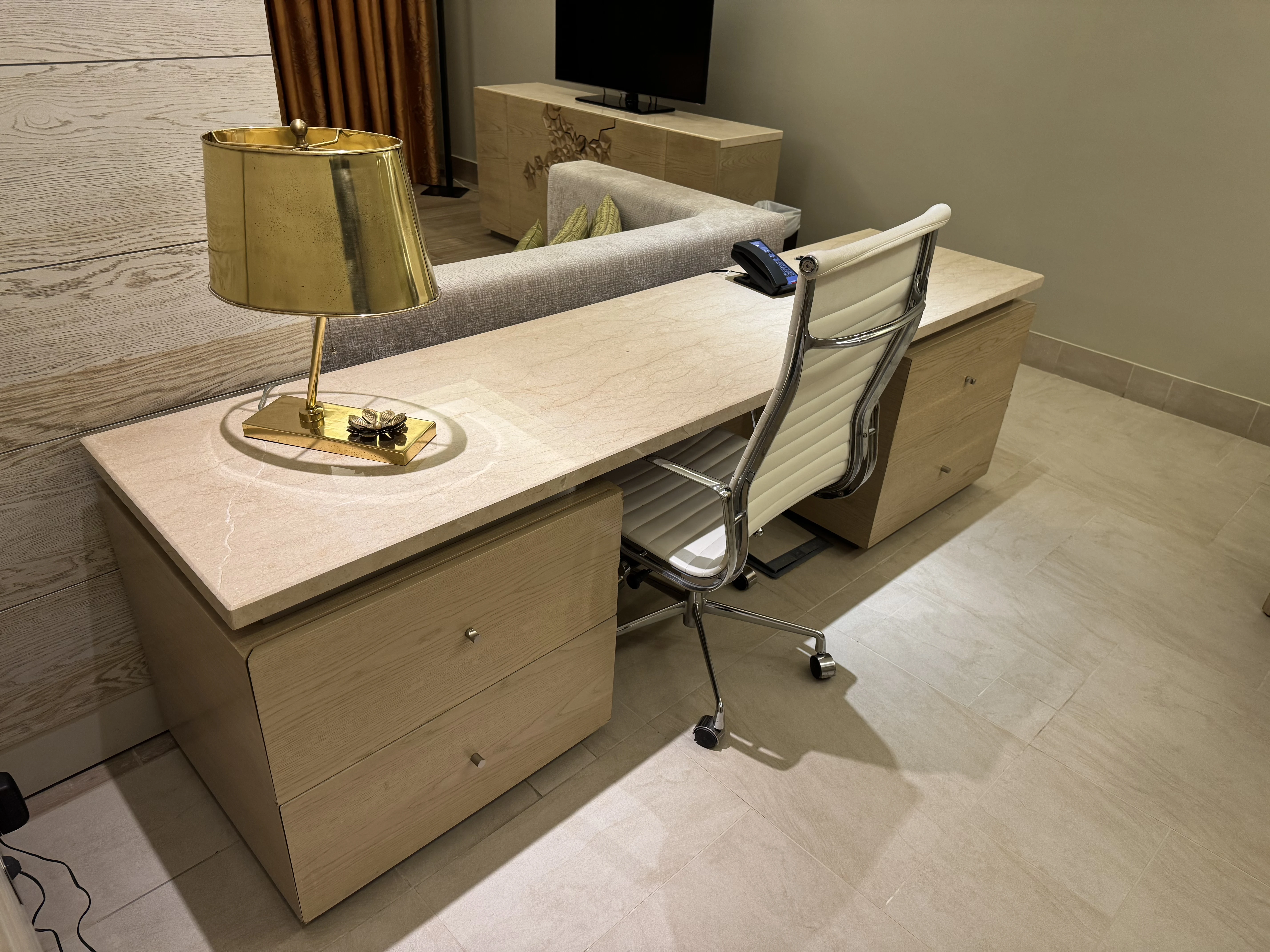 ����ϣ����ˮ�ƶȼپƵ�Hilton Dead Sea Resort & Spa����������һ�����׷�����