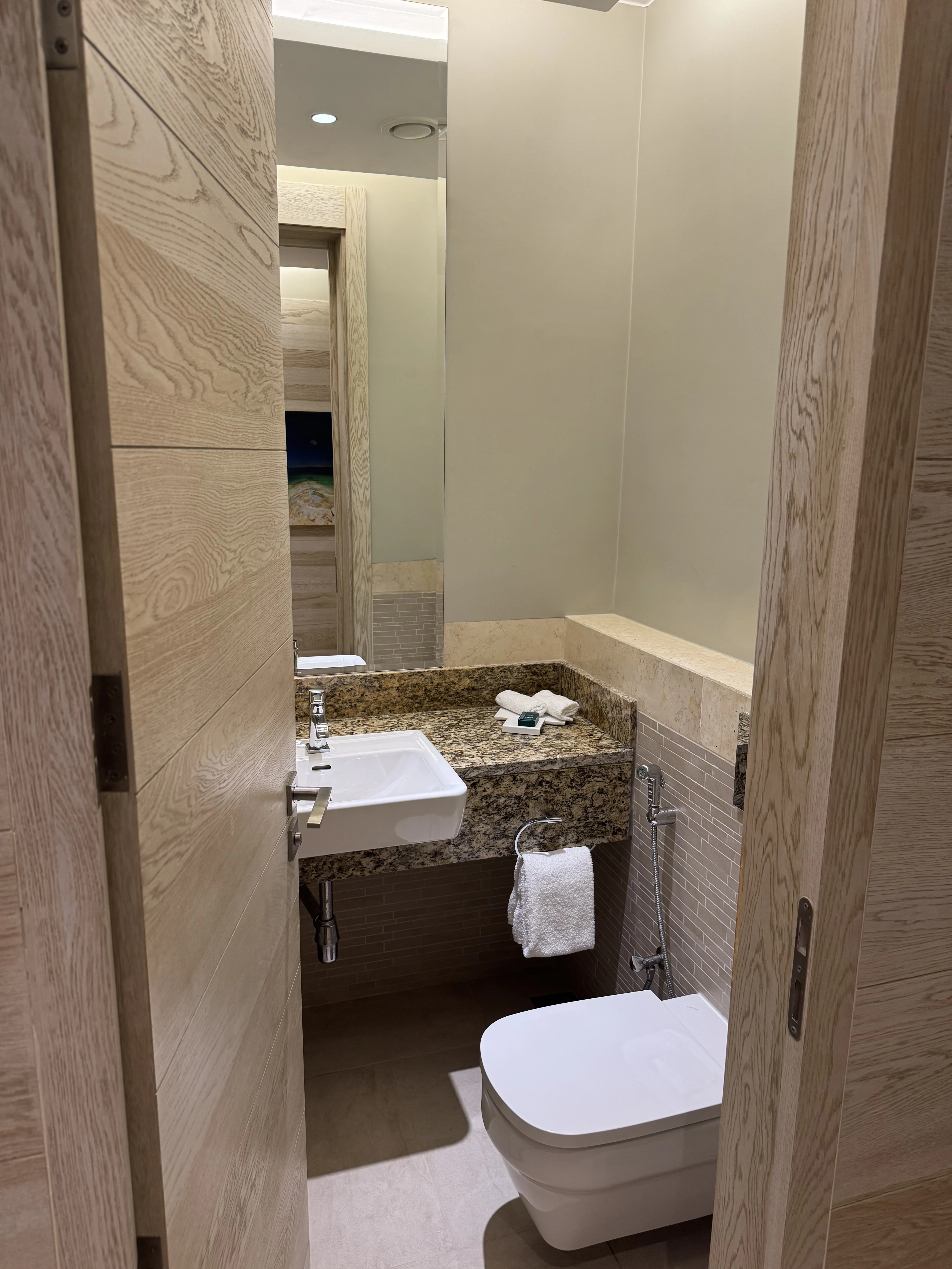 ����ϣ����ˮ�ƶȼپƵ�Hilton Dead Sea Resort & Spa����������һ�����׷�����