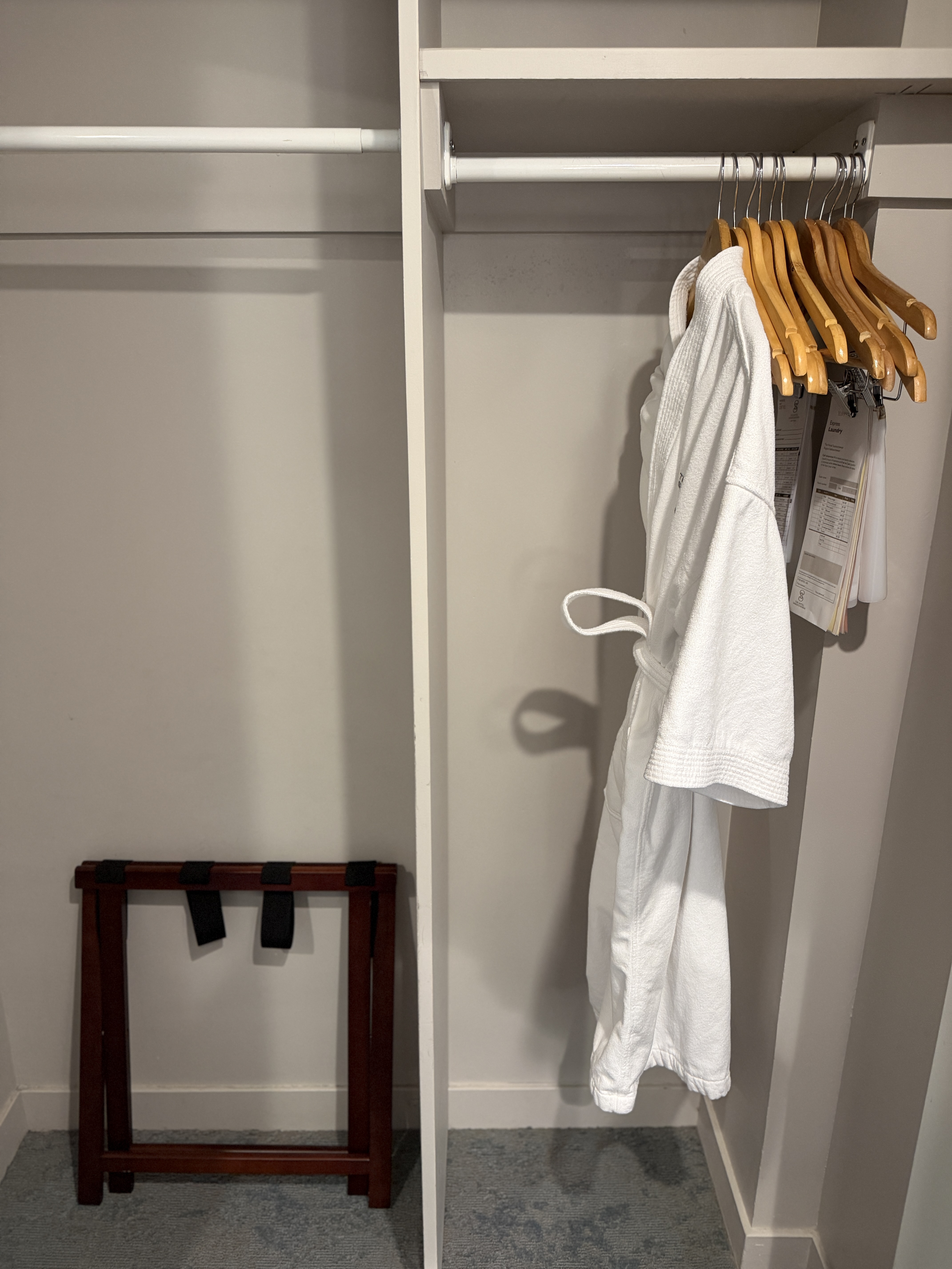 ����100������1927��·�������˹�����¾Ƶ�The Hotel SK��;��