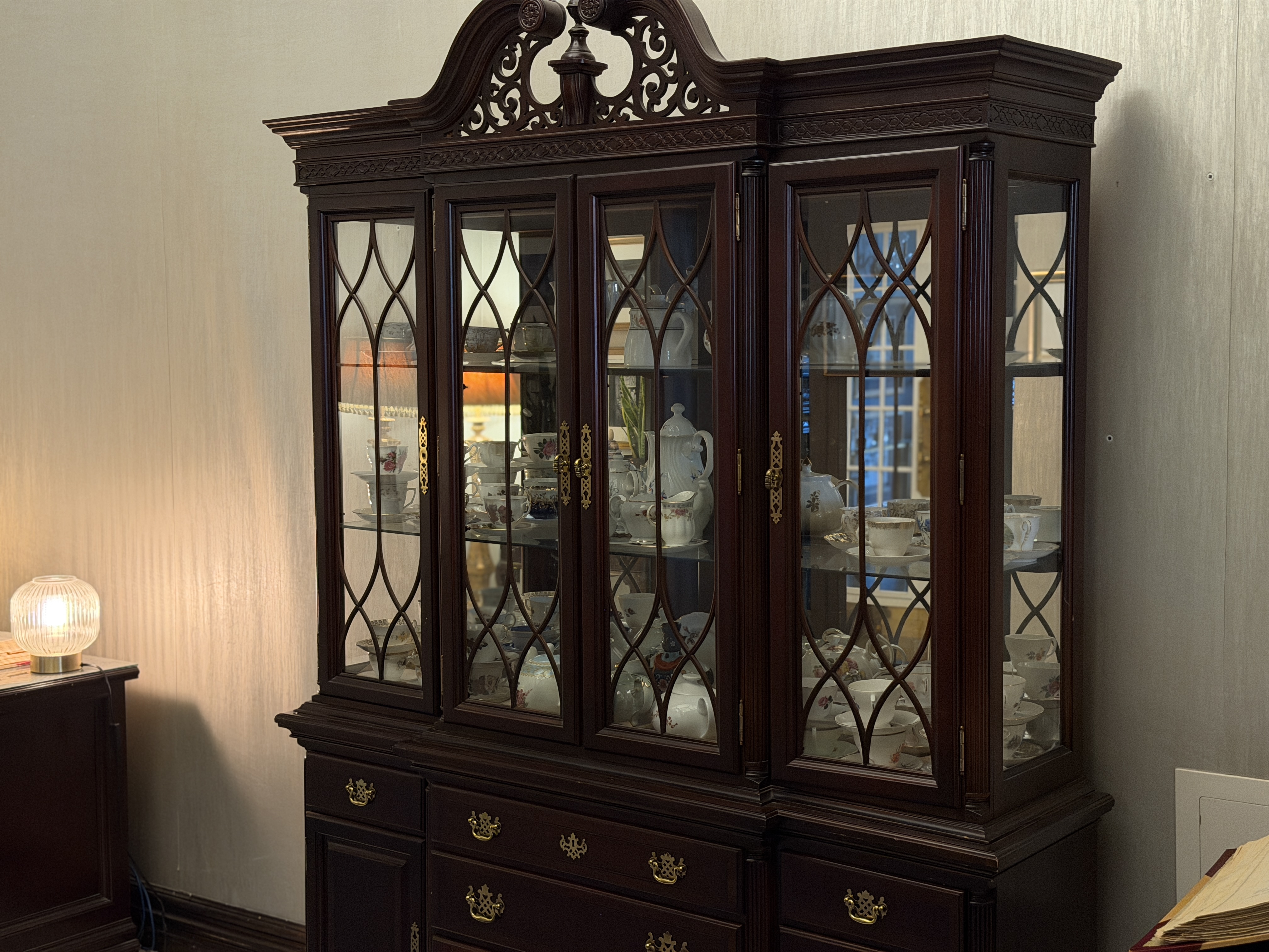 ����100������1927��·�������˹�����¾Ƶ�The Hotel SK��;��