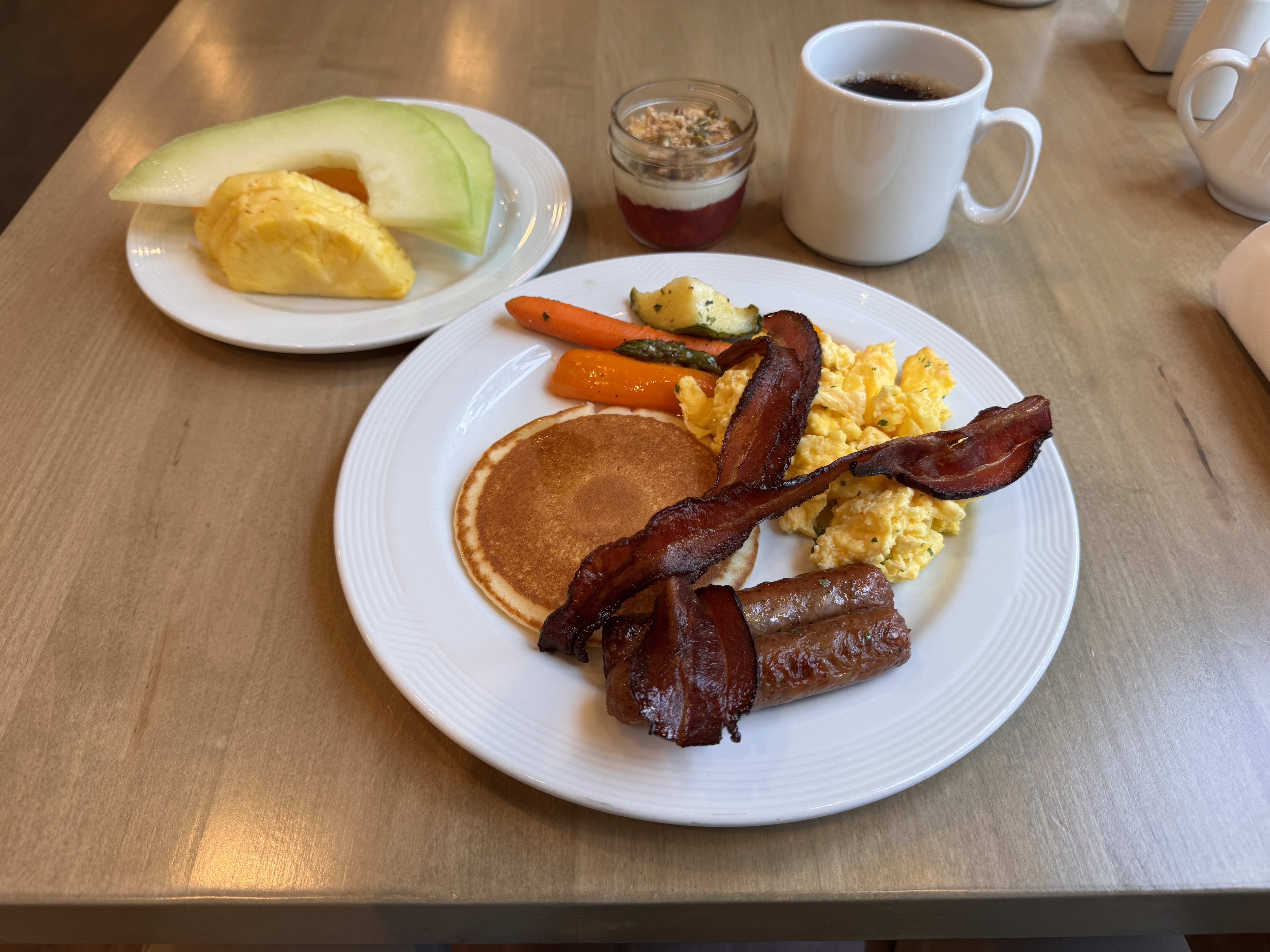 ����100������1927��·�������˹�����¾Ƶ�The Hotel SK��;��