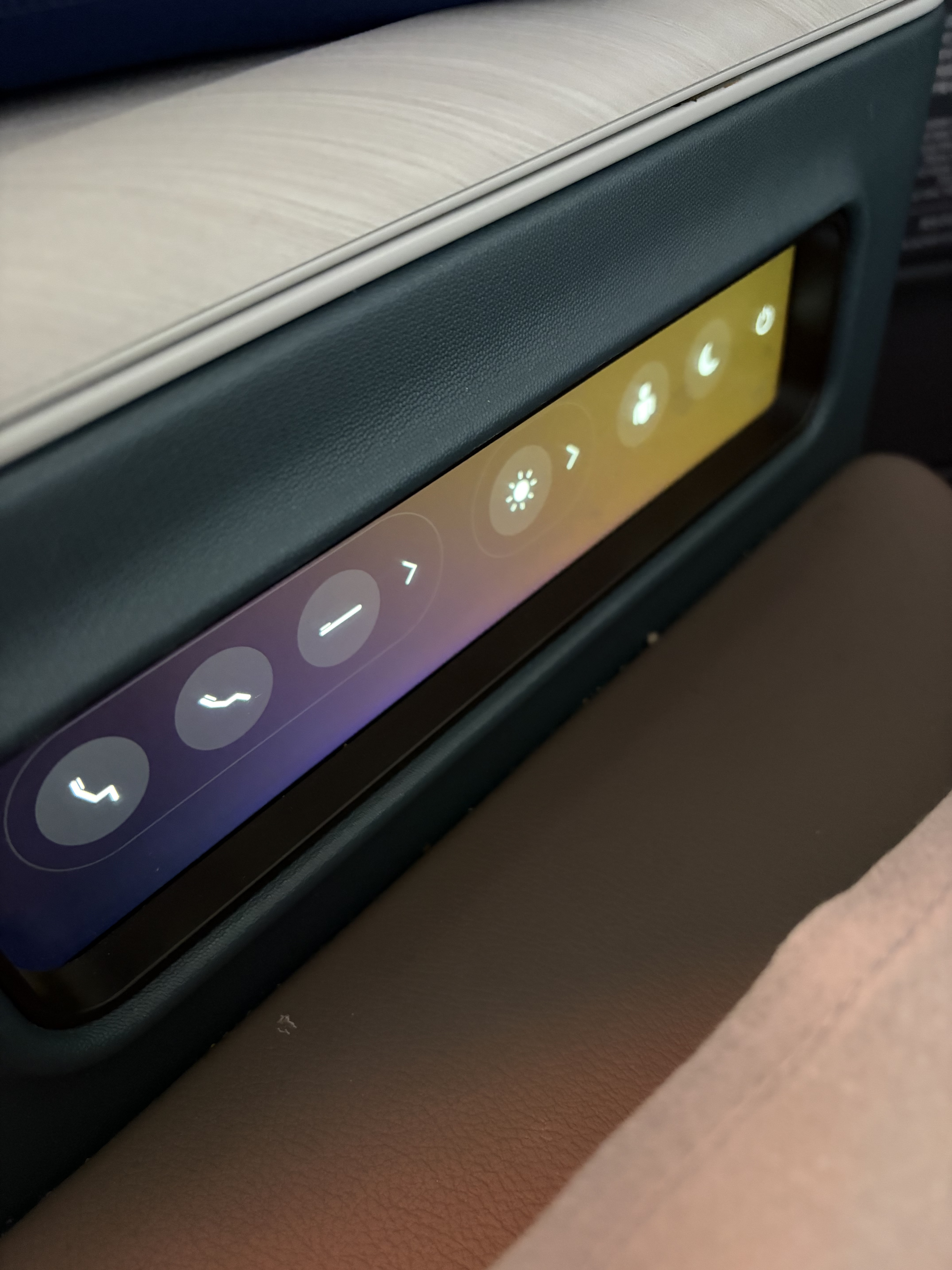 ��̩���� �����˸�-��� B777�������������