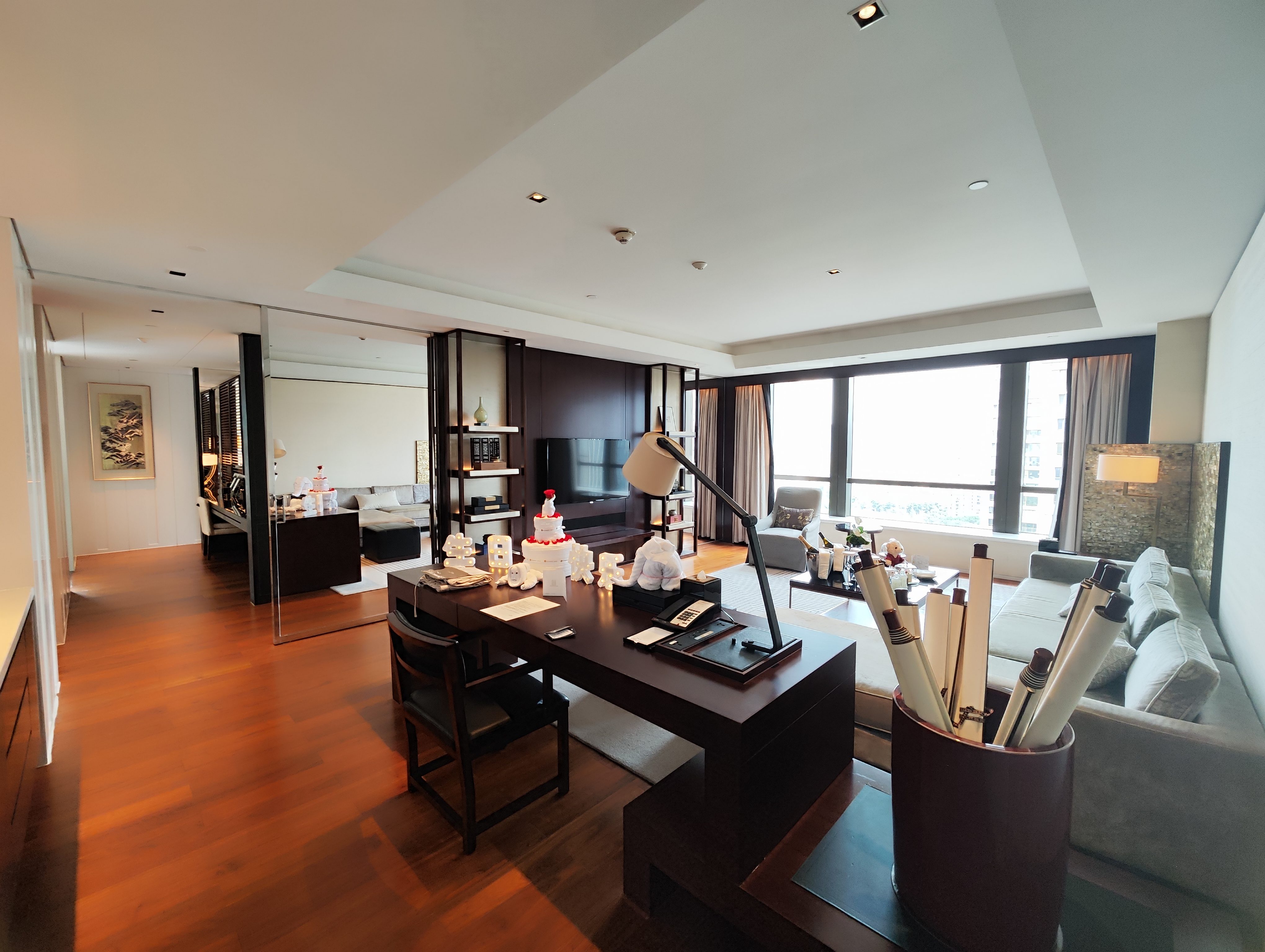 �人�����Ѷ��ɾƵ꡸�Ѷ��ɣ�Ϊ���ʱ�ɽ𡹡����������������һ���������������飡