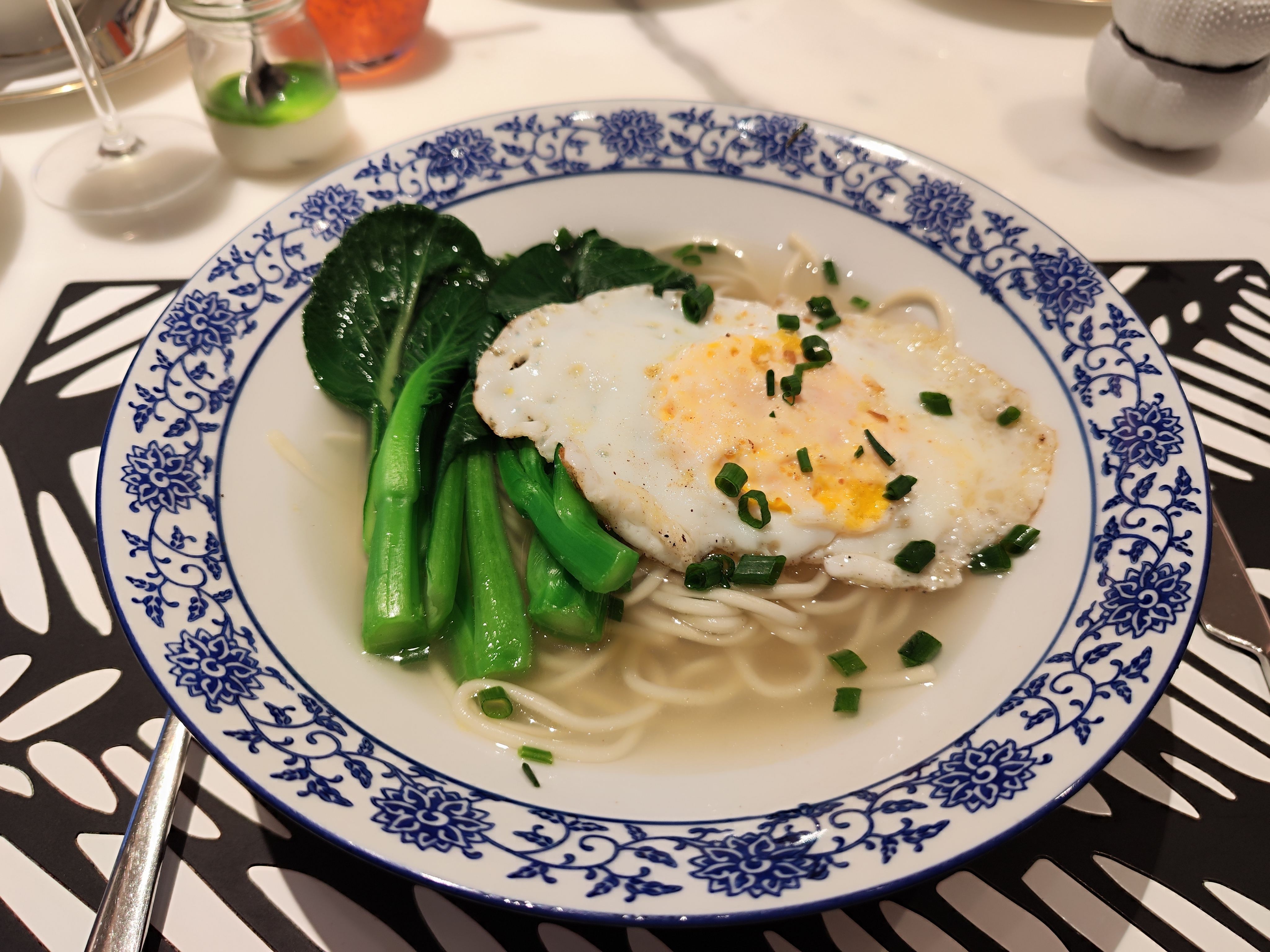 �人�����Ѷ��ɾƵ꡸�Ѷ��ɣ�Ϊ���ʱ�ɽ𡹡����������������һ���������������飡