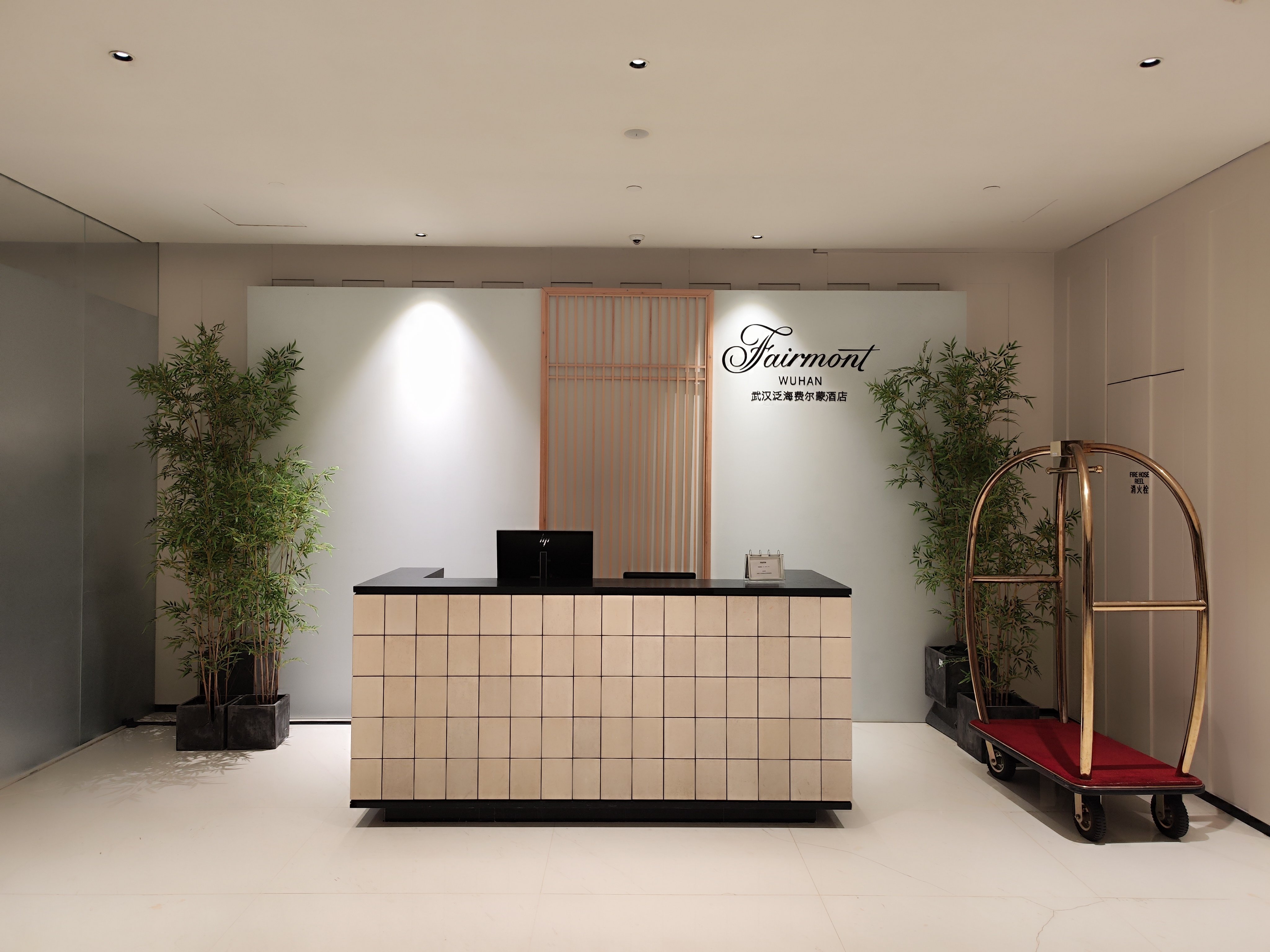 �人�����Ѷ��ɾƵ꡸�Ѷ��ɣ�Ϊ���ʱ�ɽ𡹡����������������һ���������������飡