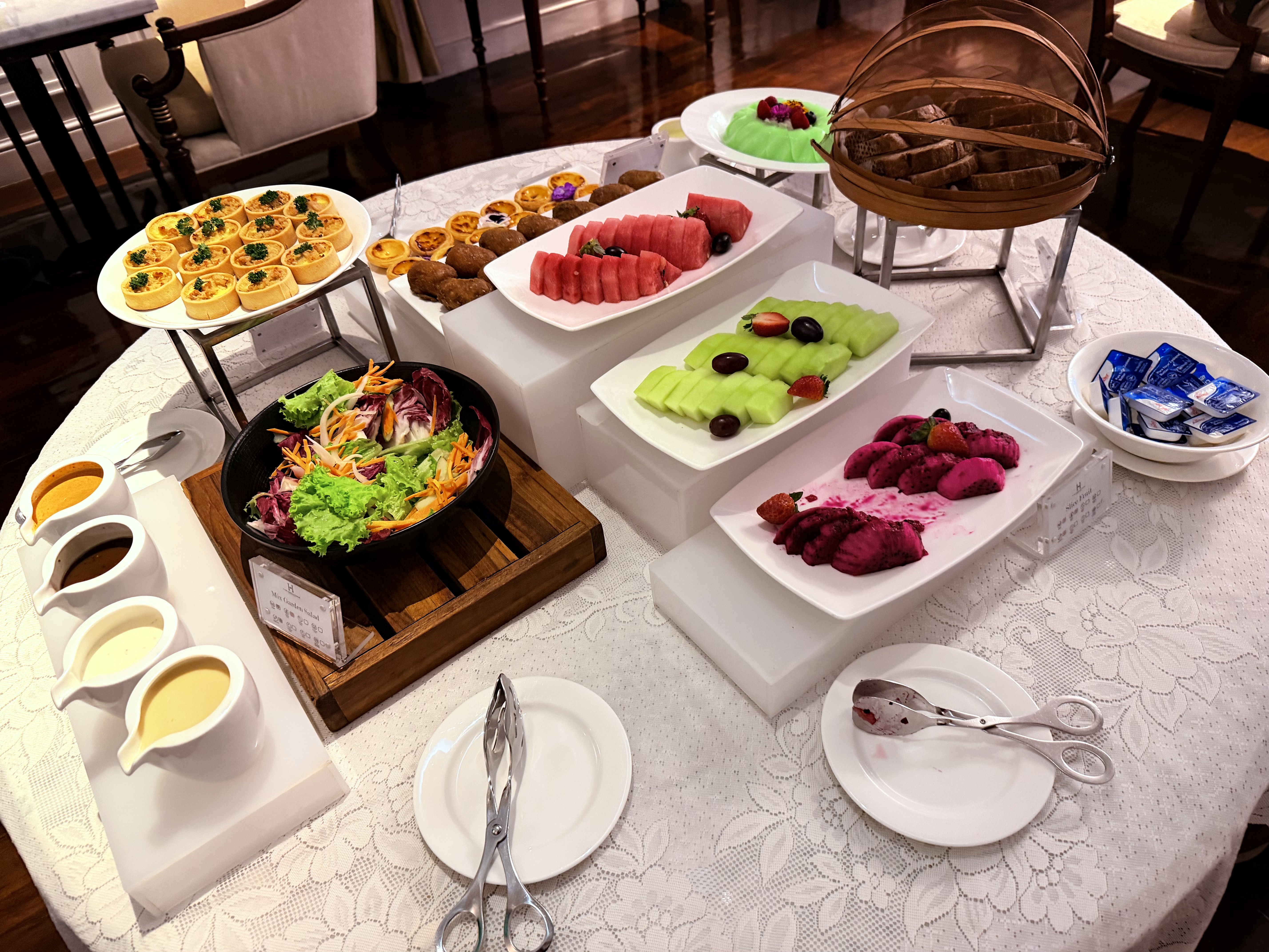 ��̽�żӴ�- Hermitage�Ƶ�������ס���۸���������������[by�Ϻ�Сҽ��]