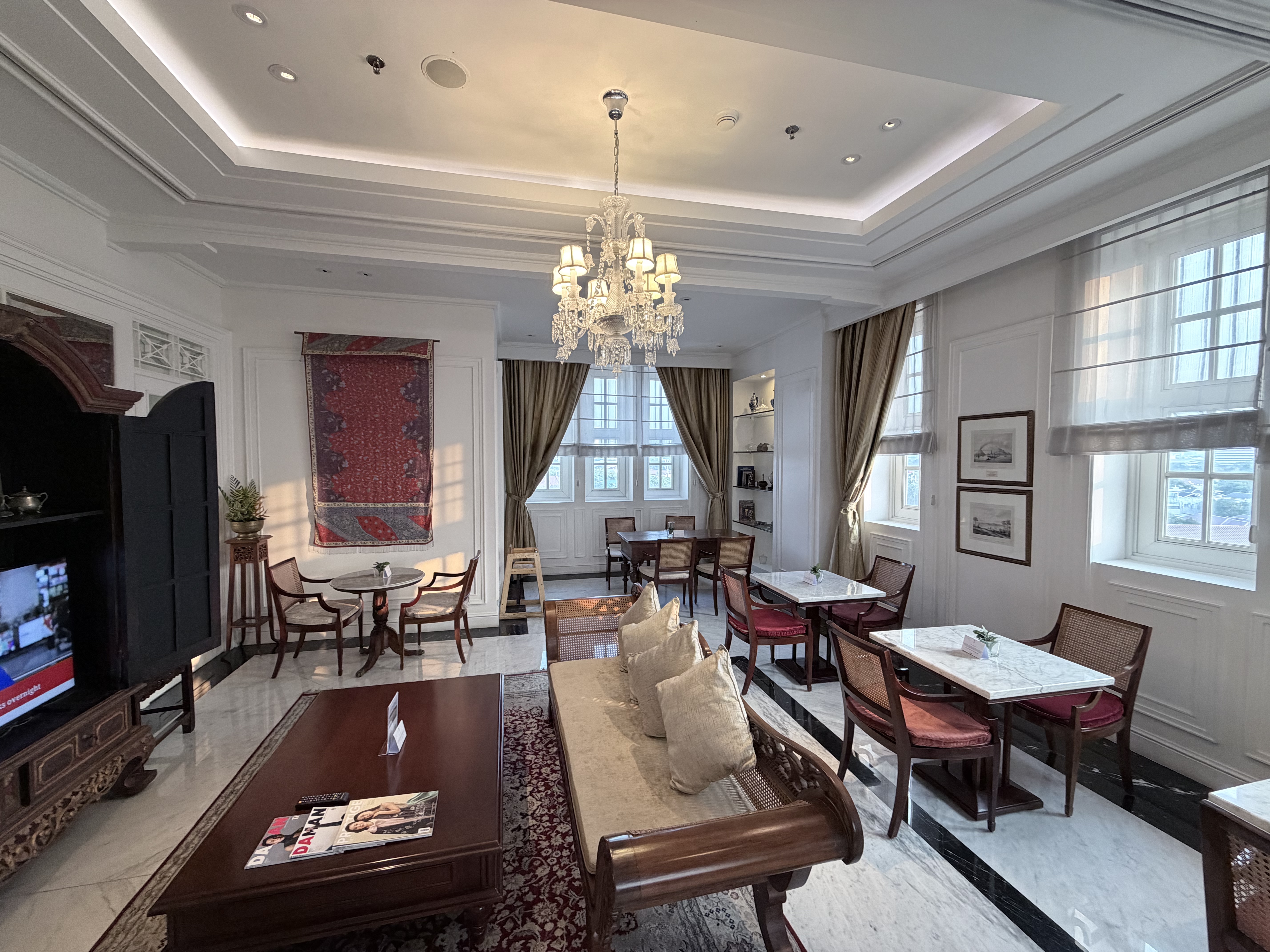 ��̽�żӴ�- Hermitage�Ƶ�������ס���۸���������������[by�Ϻ�Сҽ��]