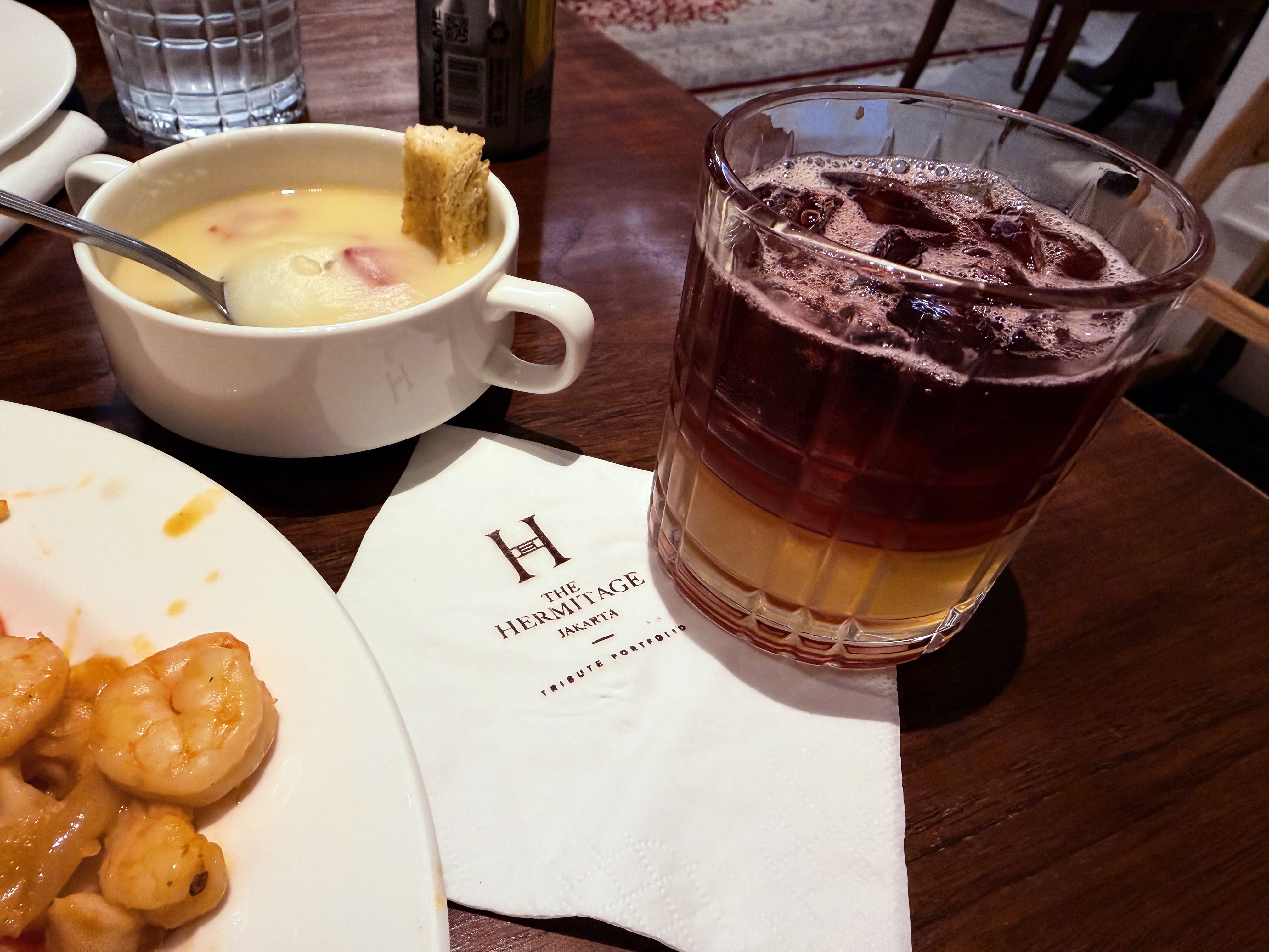 ��̽�żӴ�- Hermitage�Ƶ�������ס���۸���������������[by�Ϻ�Сҽ��]