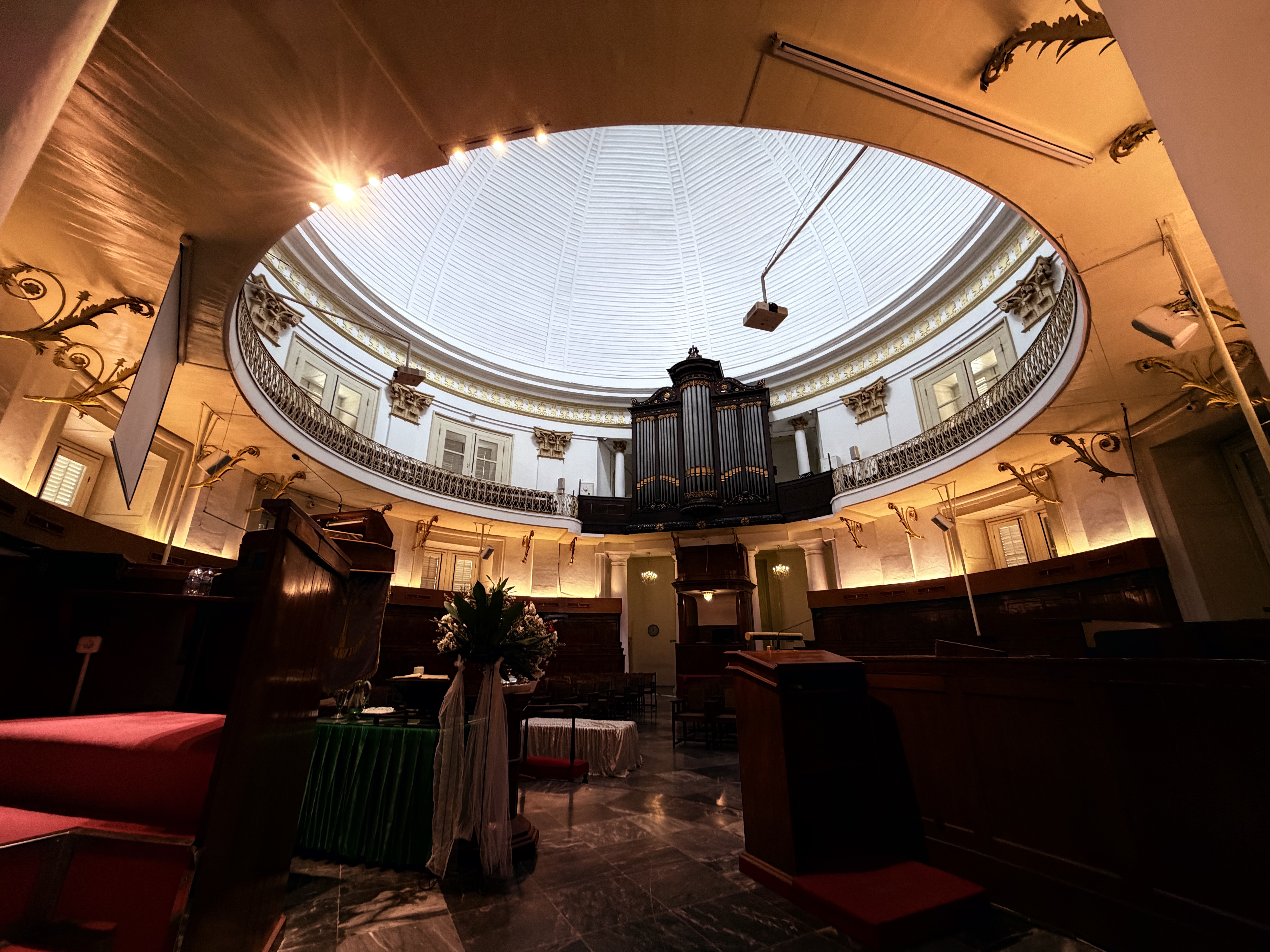 ��̽�żӴ�- Hermitage�Ƶ�������ס���۸���������������[by�Ϻ�Сҽ��]